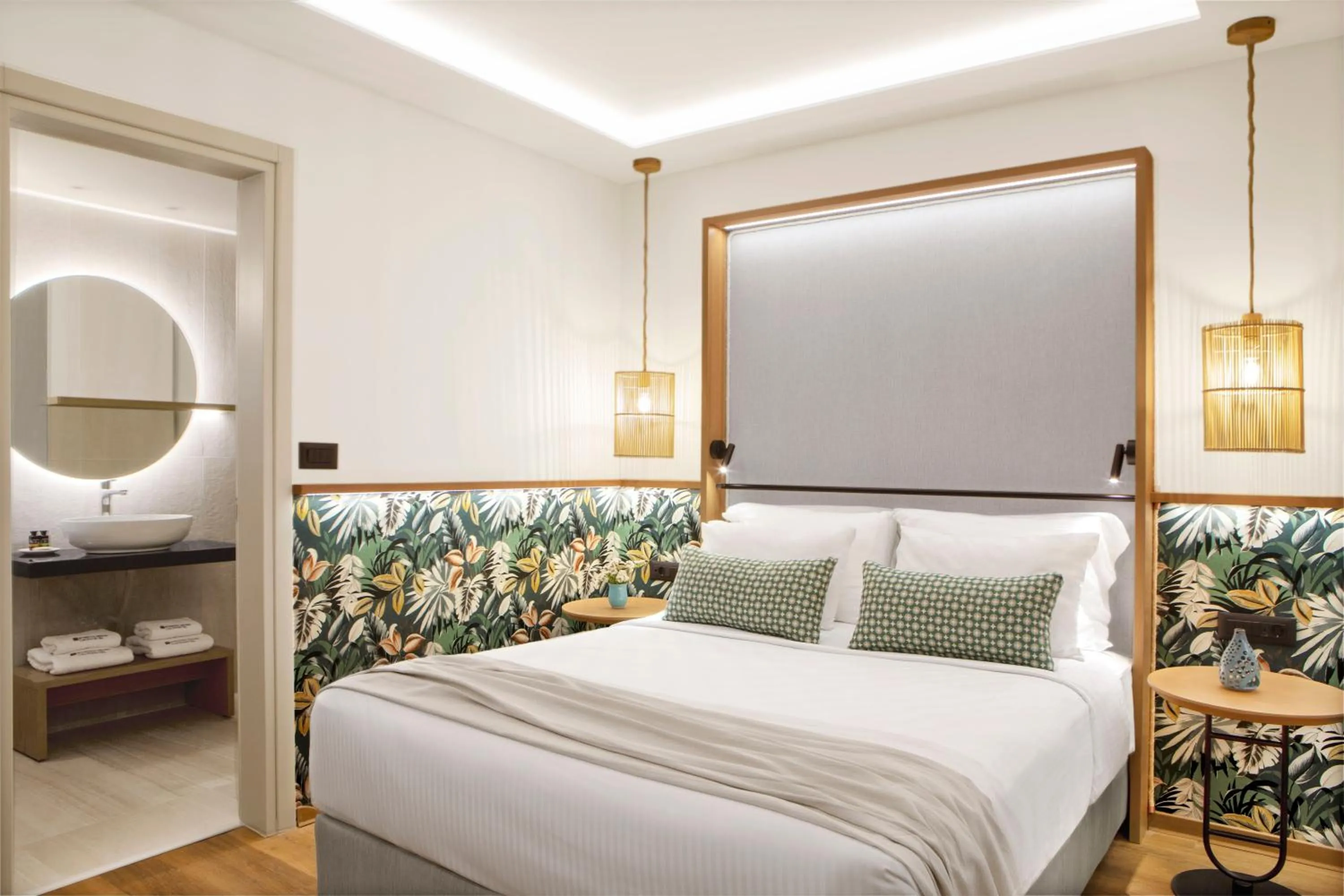 Bed in Wyndham Grand Crete Mirabello Bay