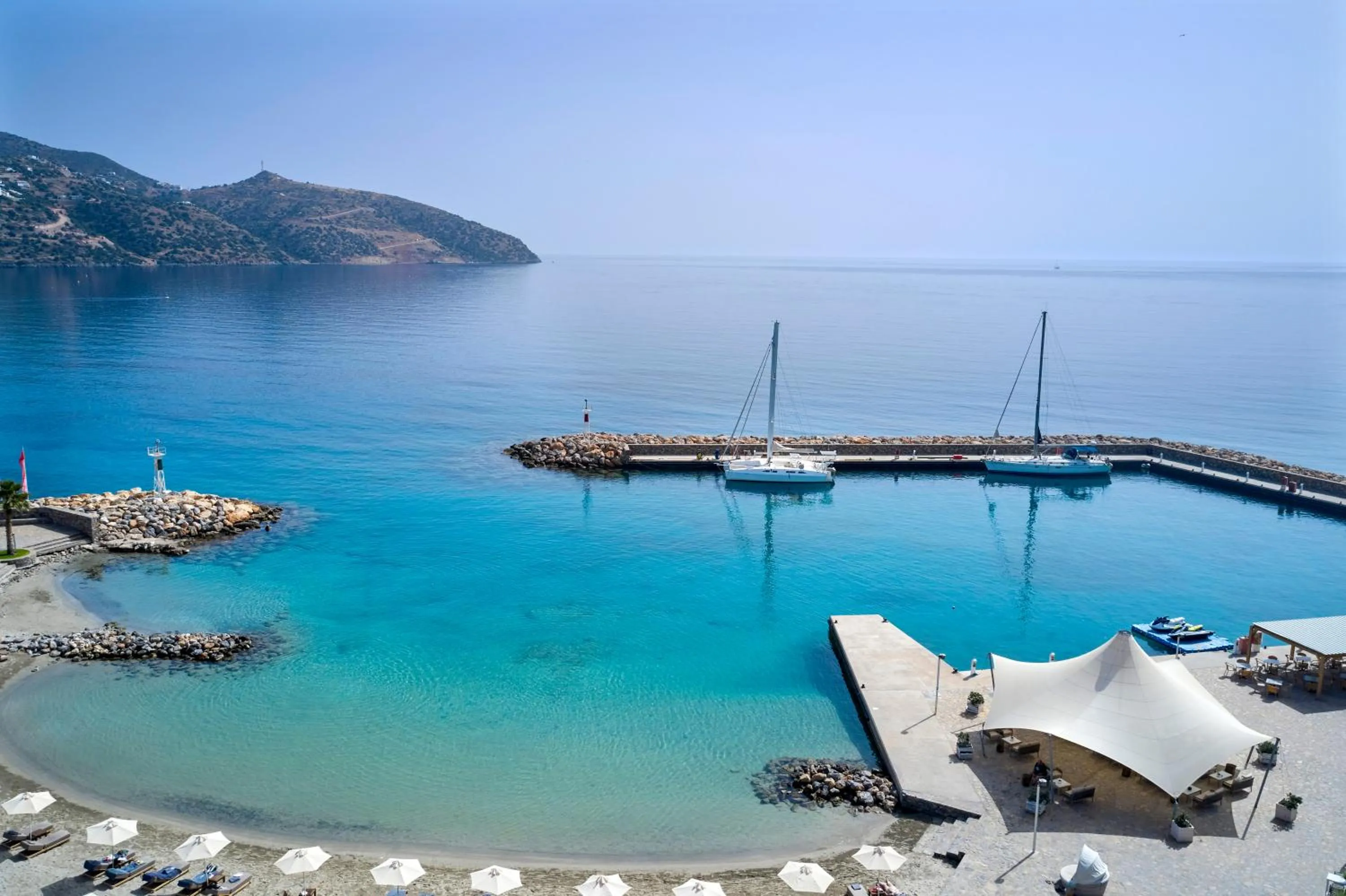 Beach in Wyndham Grand Crete Mirabello Bay