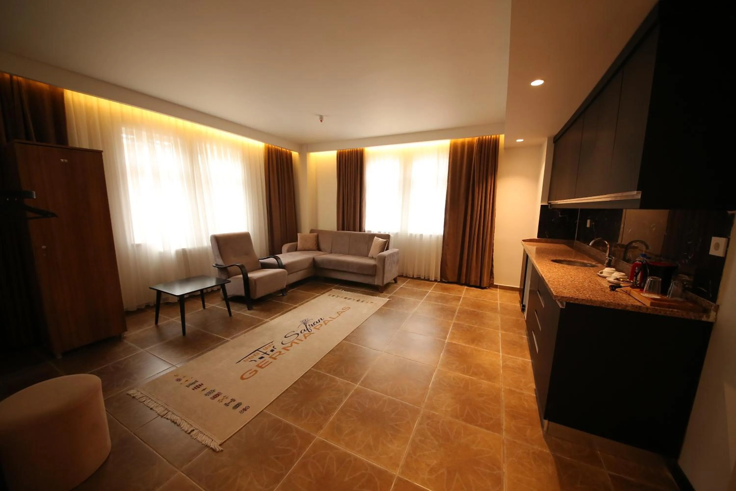 SAFRAN GERMİA PALaS