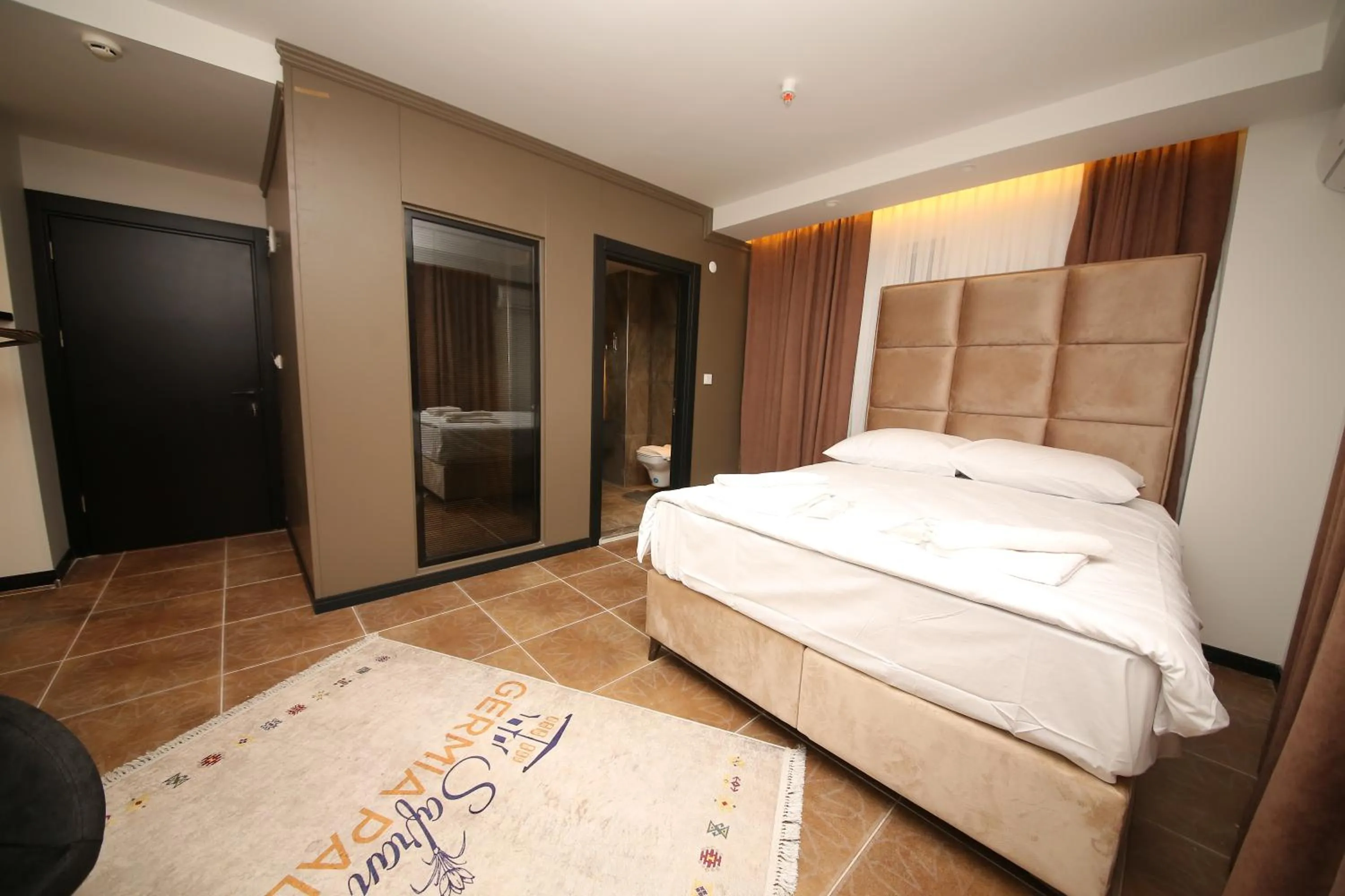 Bed in SAFRAN GERMİA PALaS