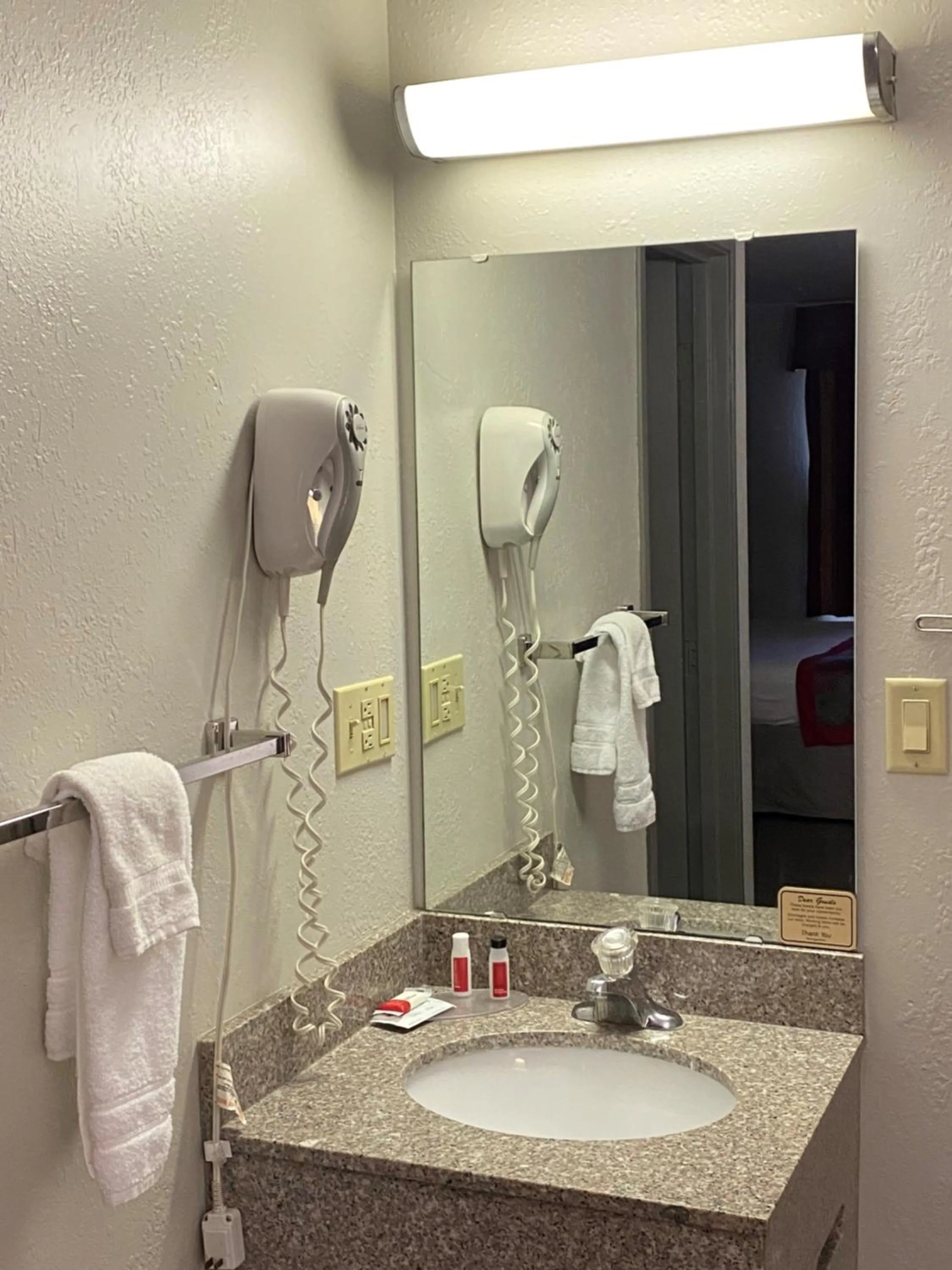 Ramada by Wyndham Sioux Falls