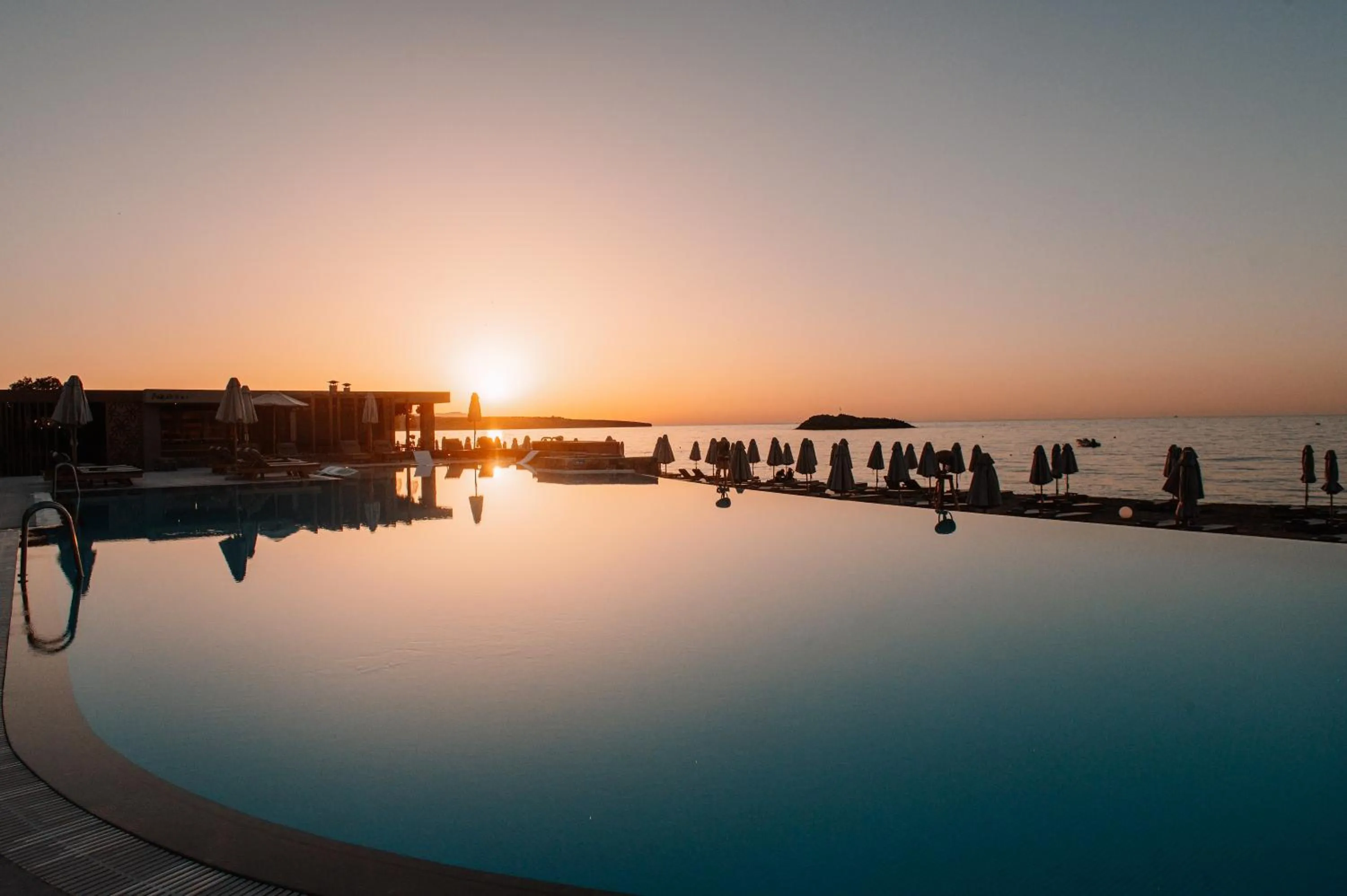 Swimming pool in Unique Blue! Resort and Villas Adults Only
