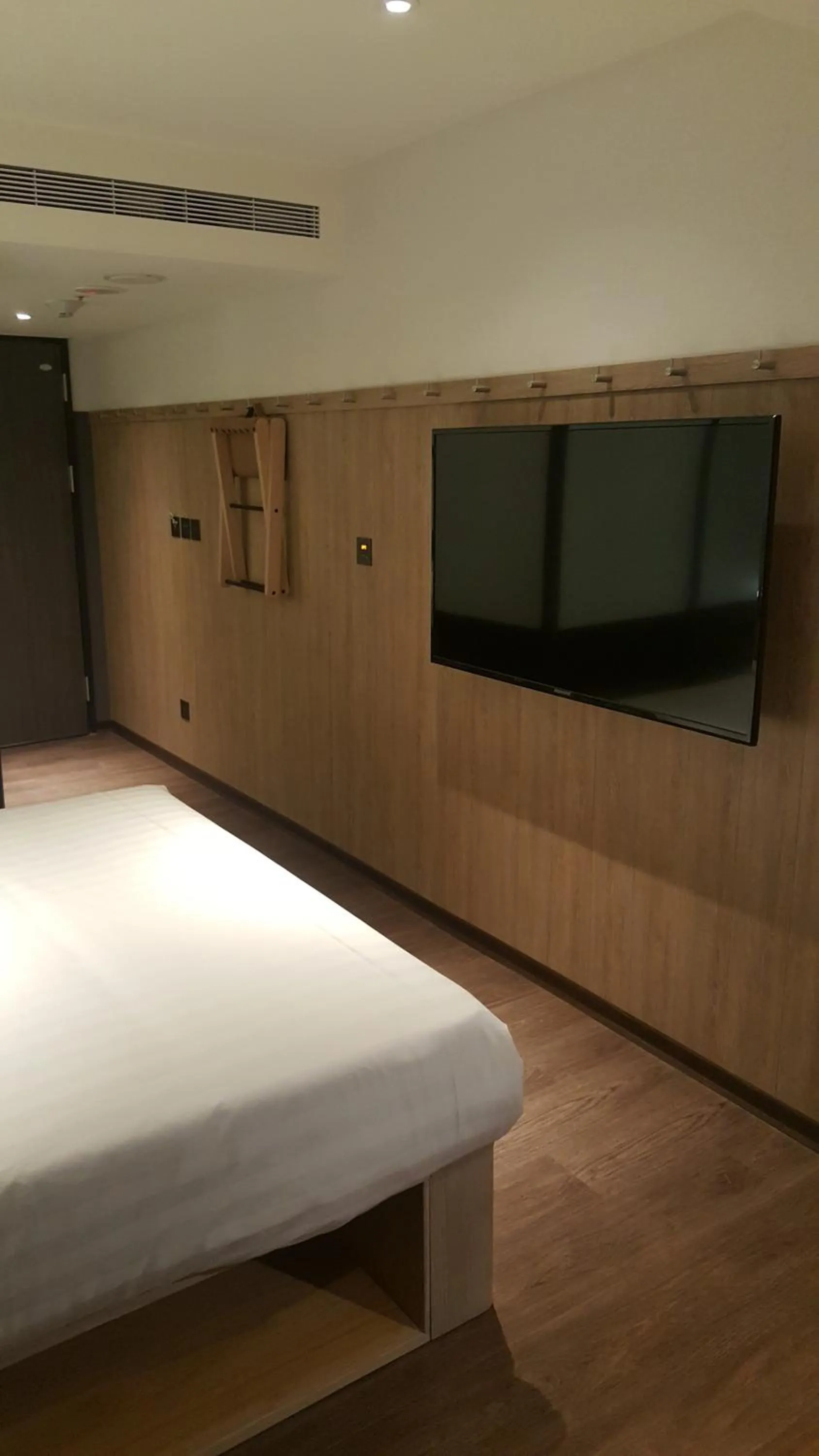 TV and multimedia, Bed in City Suites - Main Station