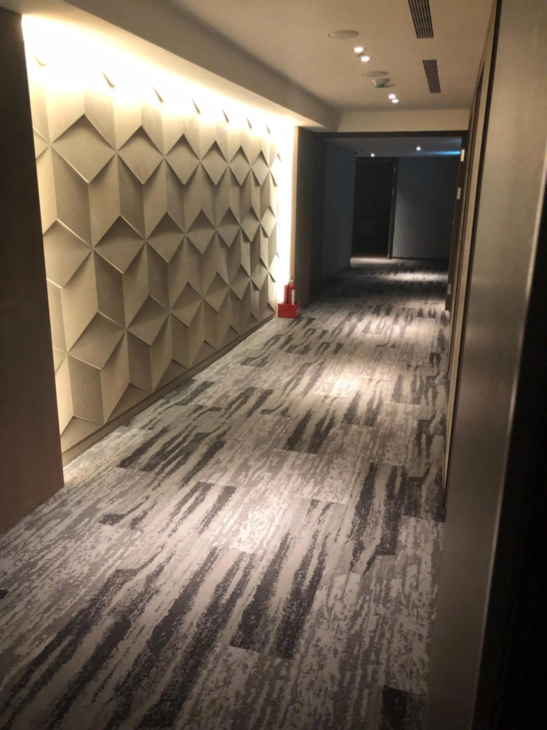 Area and facilities in City Suites - Main Station