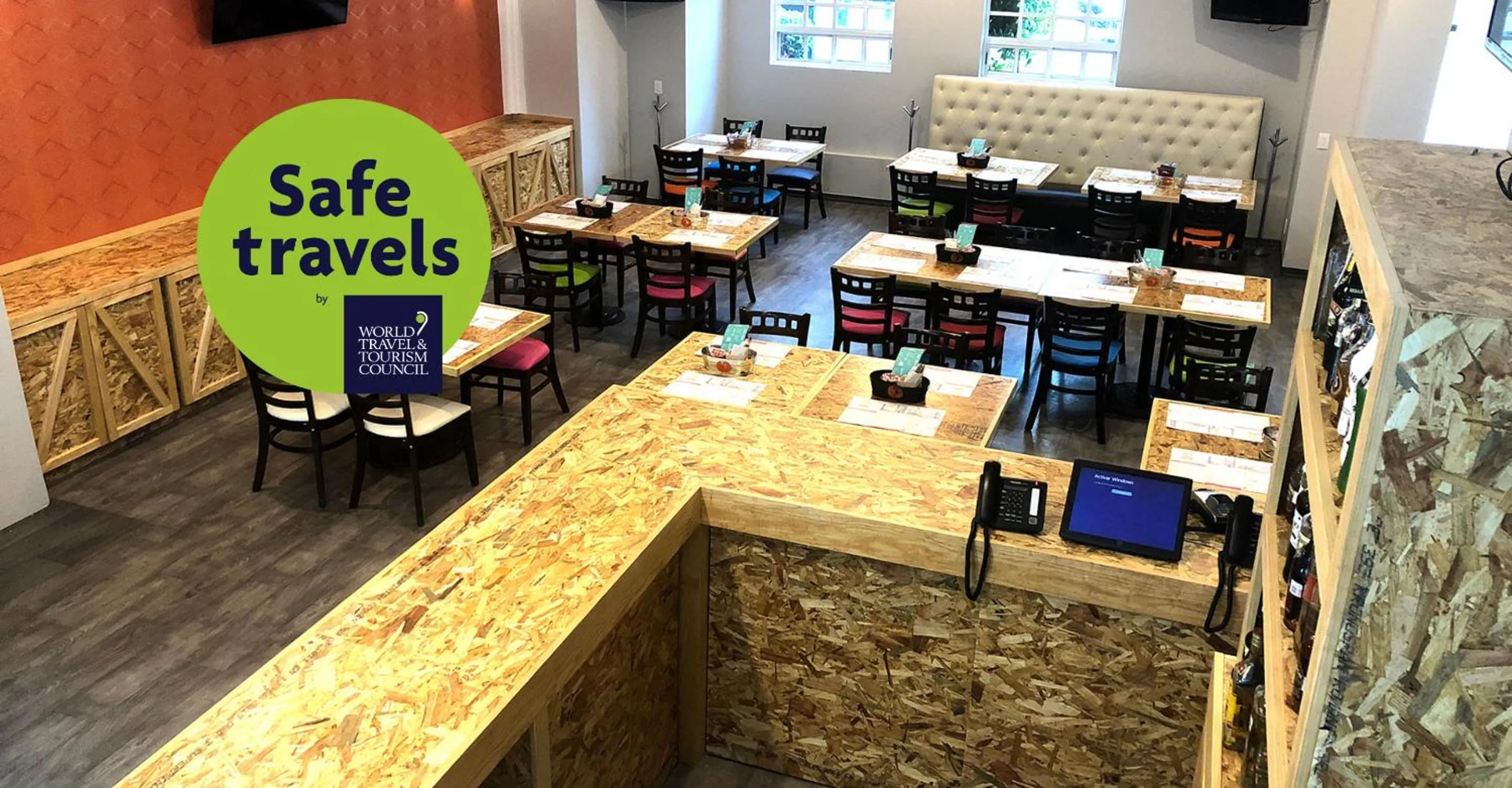 Restaurant/places to eat in Hotel MX congreso CDMX, Trademark Collection by Wyndham