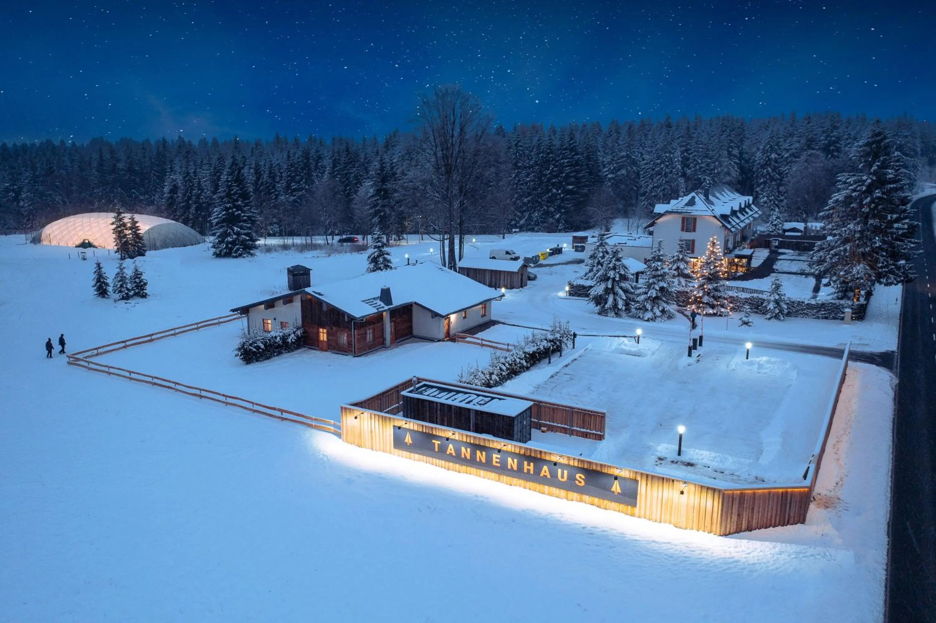 Property building in Hotel Tannenhaus