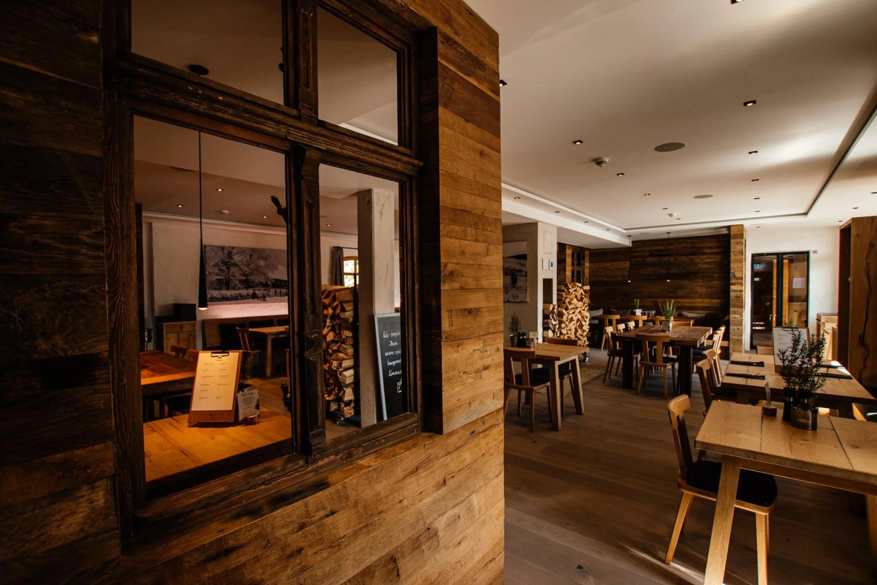 Restaurant/places to eat in Hotel Tannenhaus