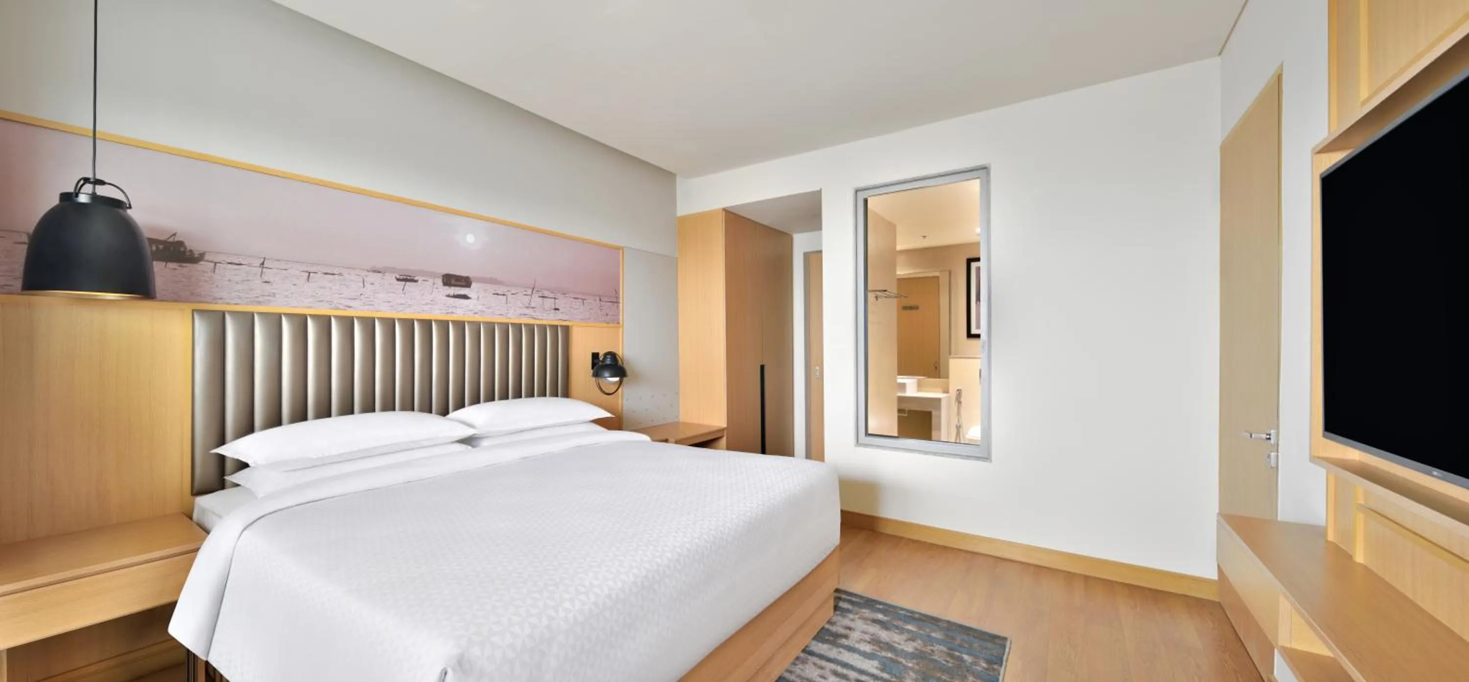 Bed in Four Points by Sheraton Kochi Infopark