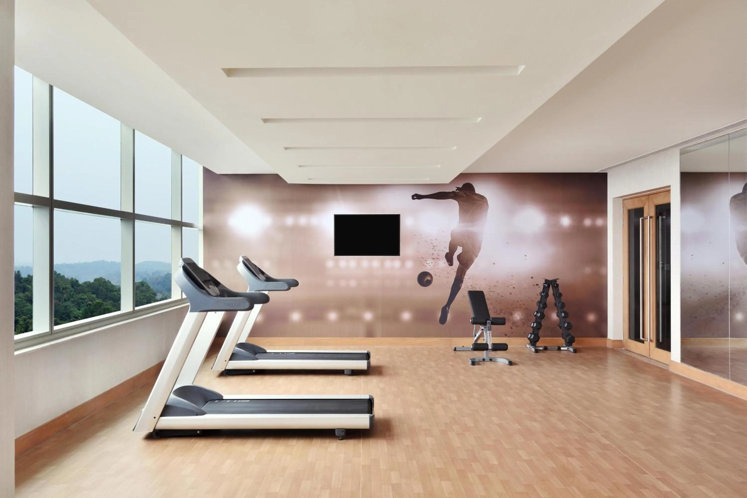 Fitness centre/facilities in Four Points by Sheraton Kochi Infopark