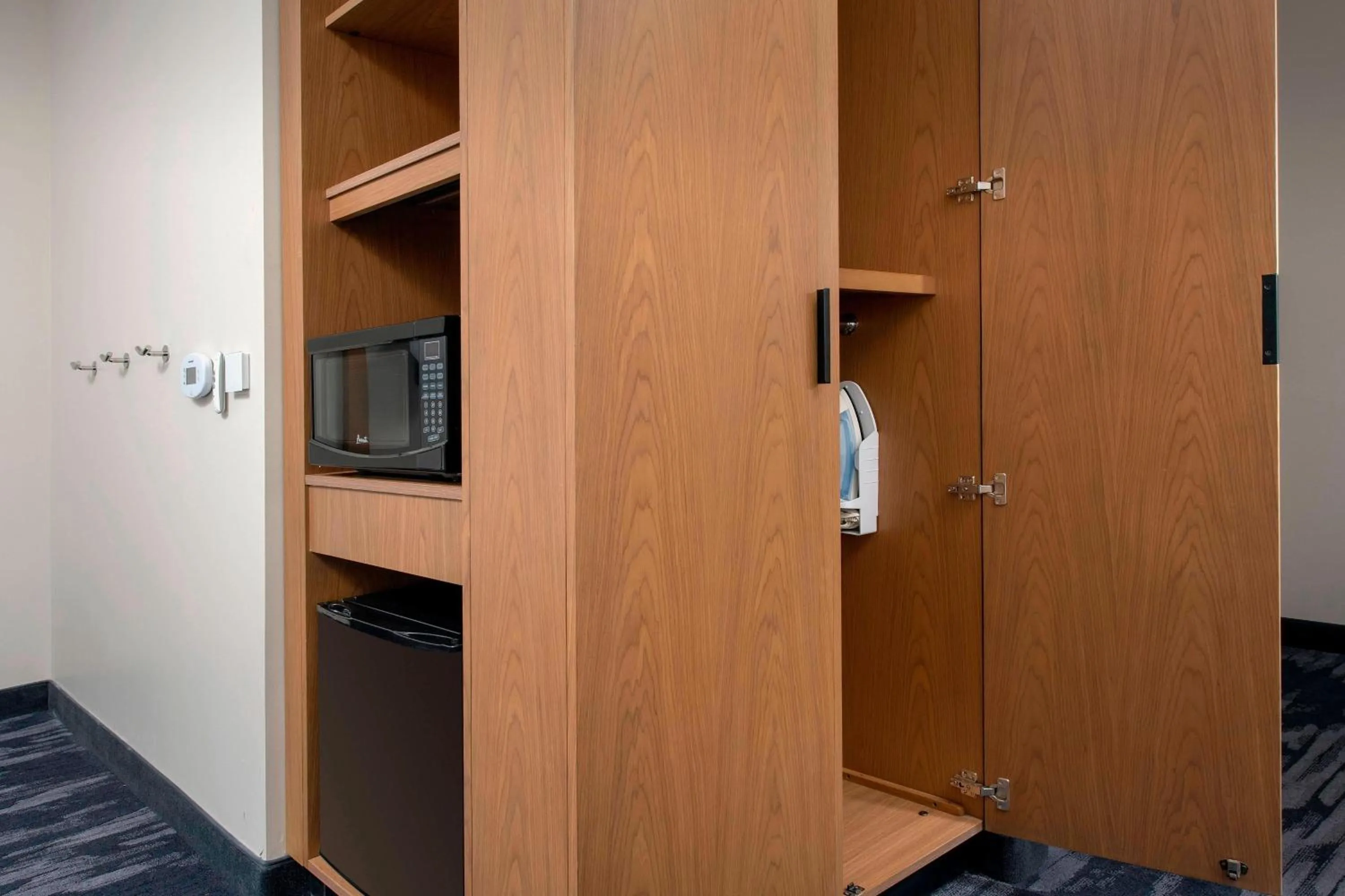 Photo of the whole room in Fairfield Inn & Suites by Marriott Miami Airport West/Doral