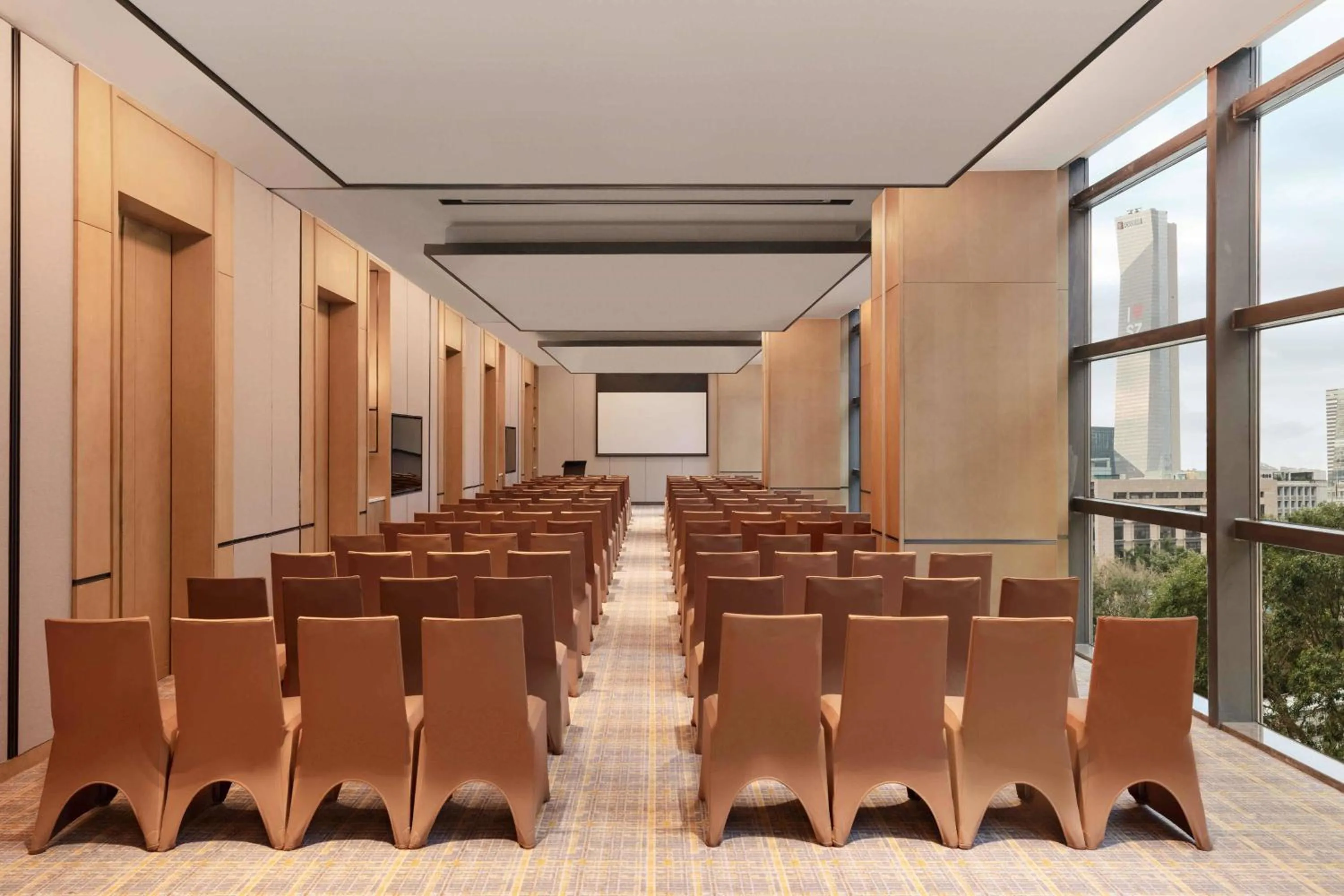 Meeting/conference room in Courtyard by Marriott Shenzhen Bay