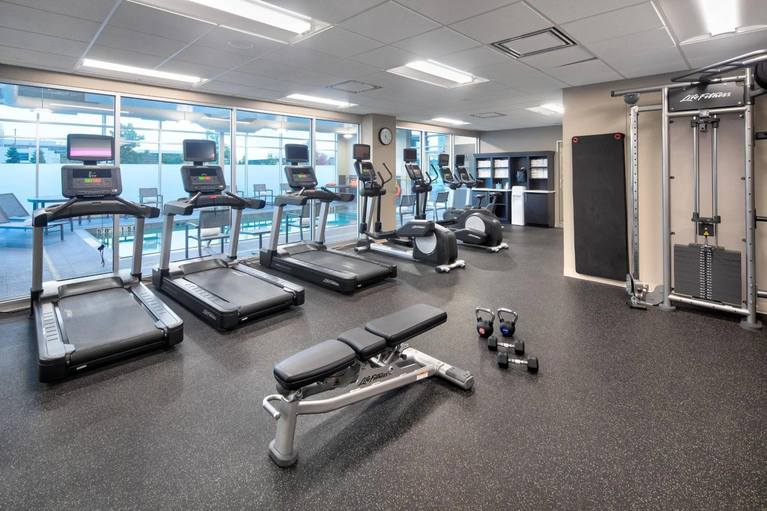 Fitness centre/facilities in Residence Inn by Marriott Toronto Mississauga West