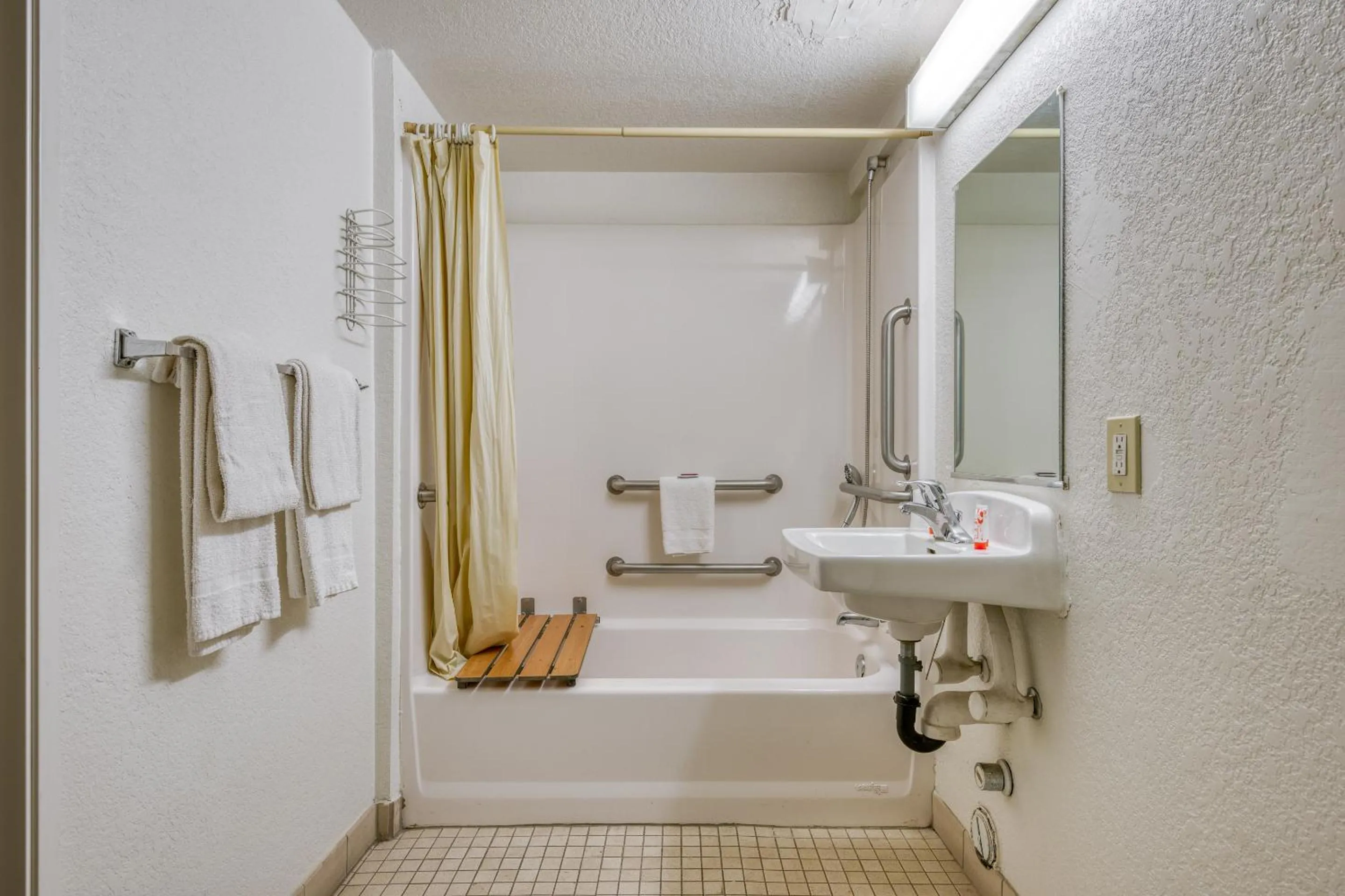 Bathroom in OYO Hotel Tucson Downtown