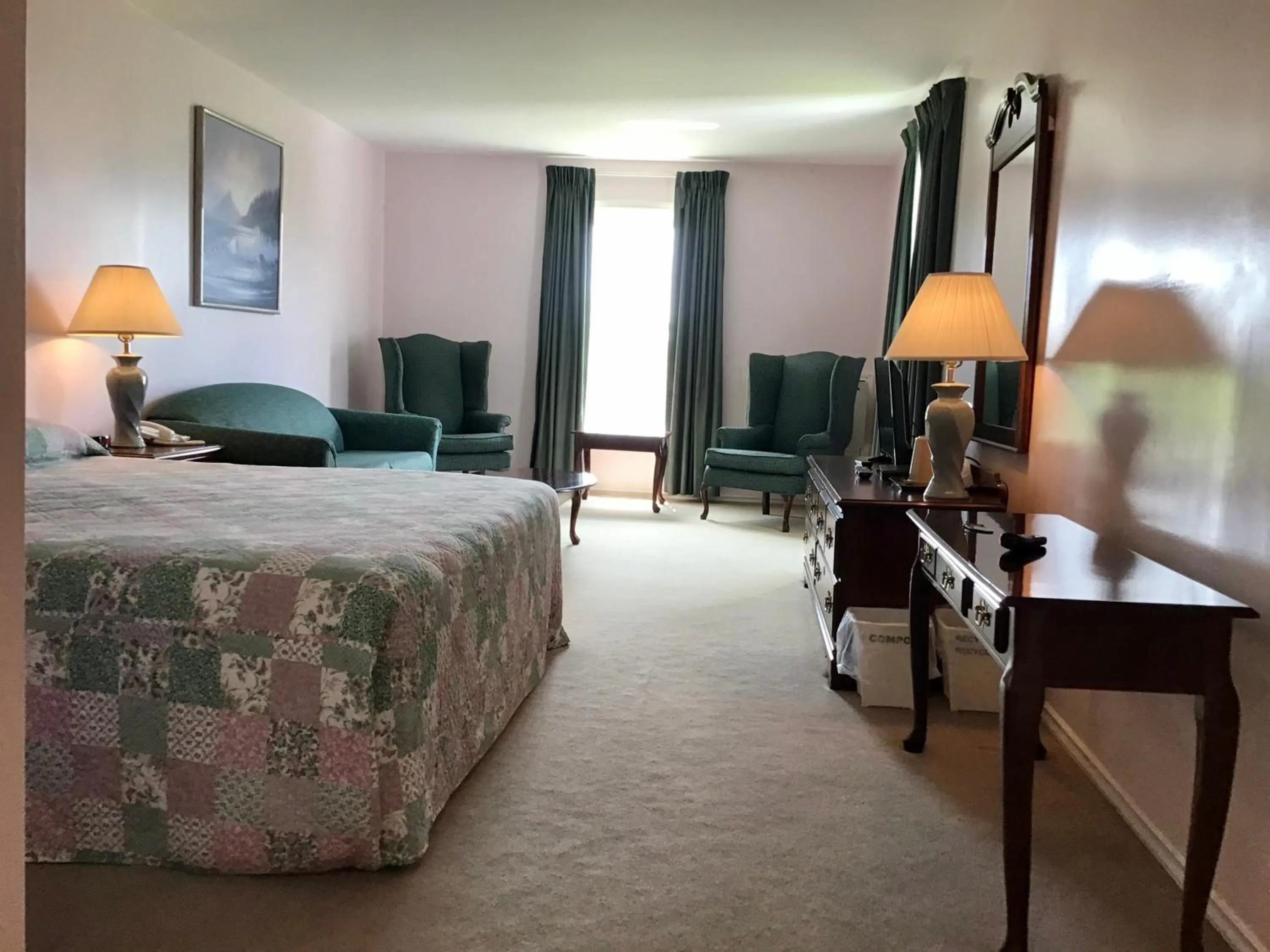 Bed in Rollo Bay Inn