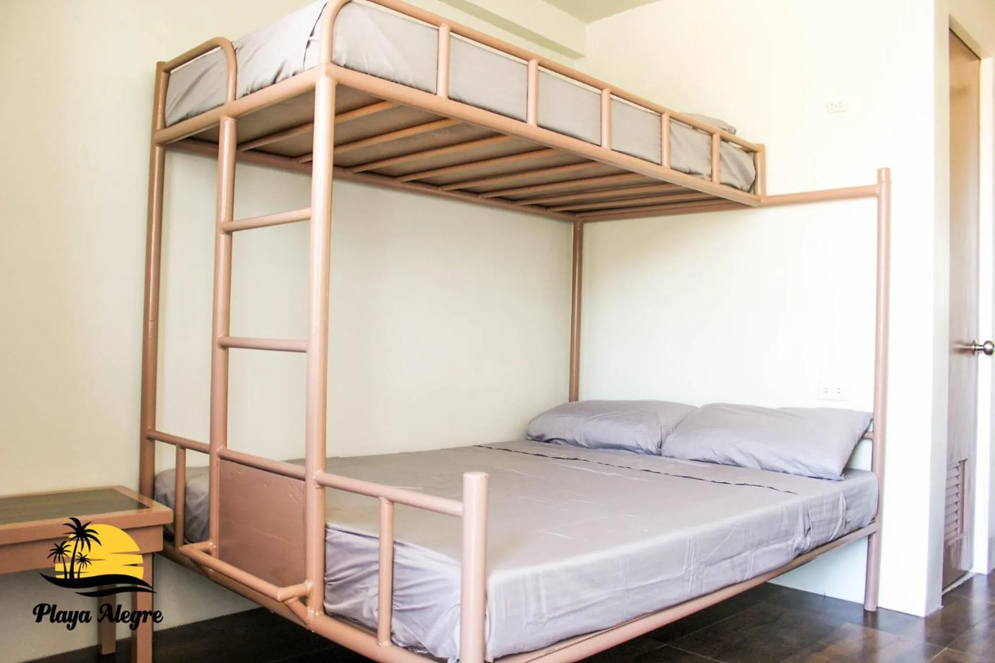 Playa Alegre Beach Resort & Restaurant