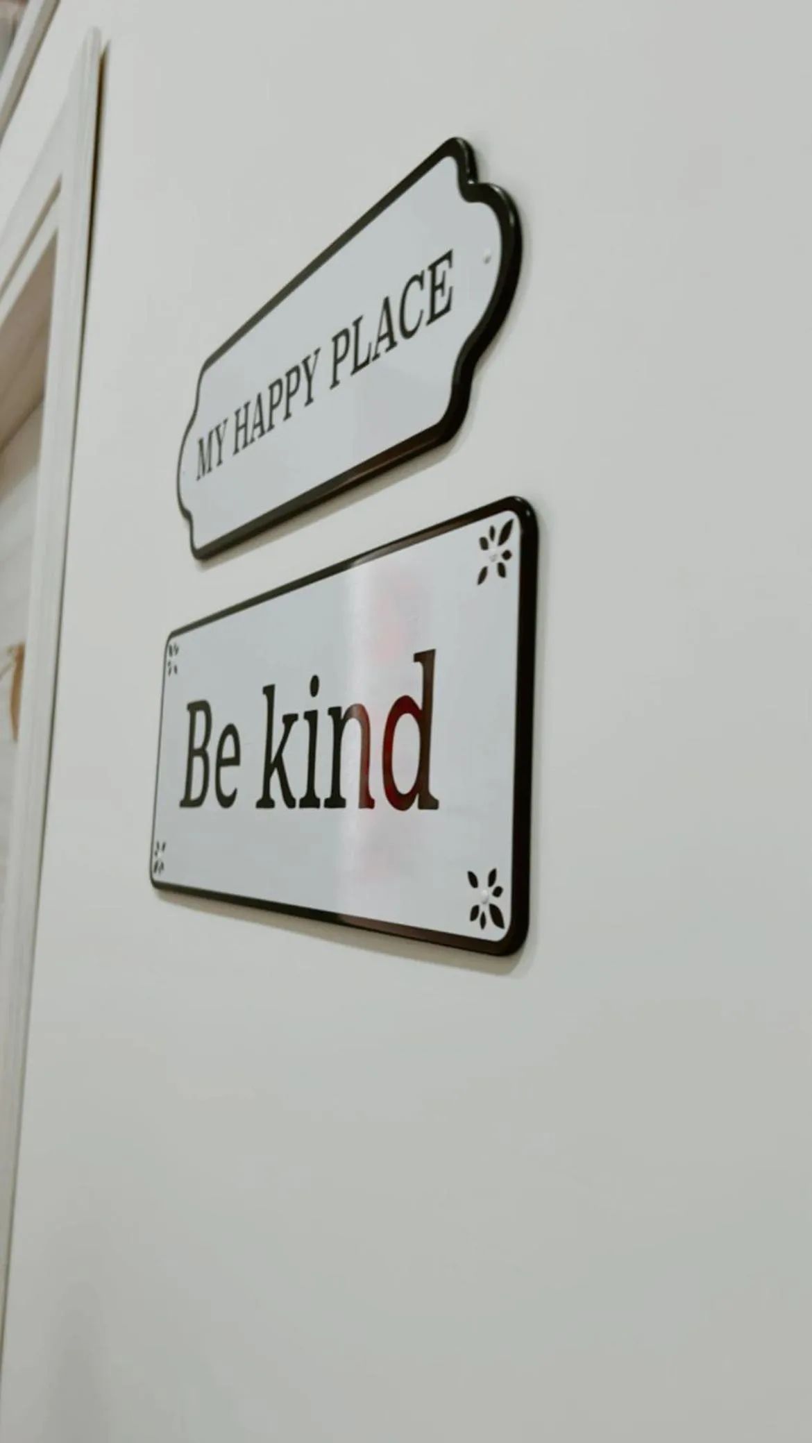 Logo/Certificate/Sign in ARIEL B&B