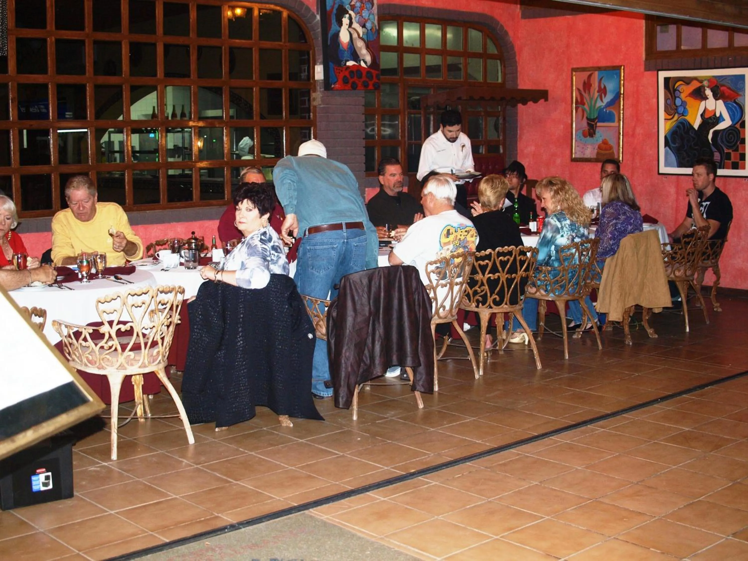 Restaurant/places to eat in Hotel La Hacienda de la Langosta Roja
