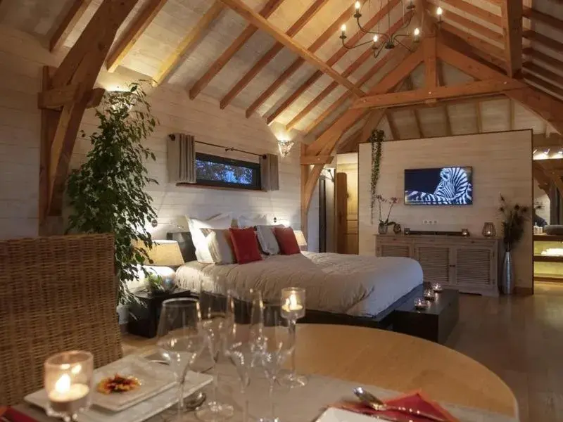 Superior Chalet in Cabane de Prestige avec Jacuzzi et Sauna privatifs Superior Chalet in Cabane de Prestige avec Jacuzzi et Sauna privatifs