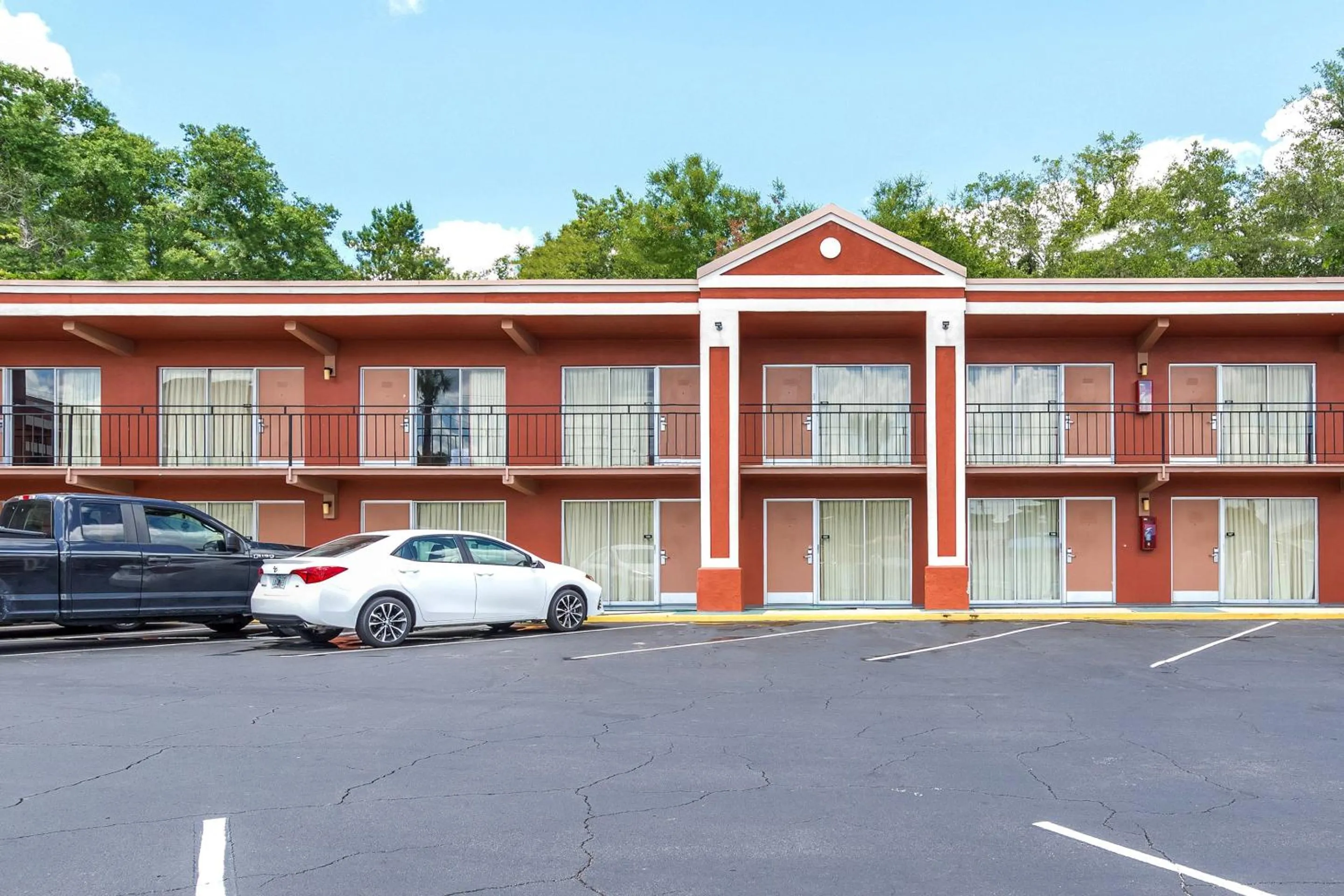 On site in OYO Hotel Mustang Silver Spring FL