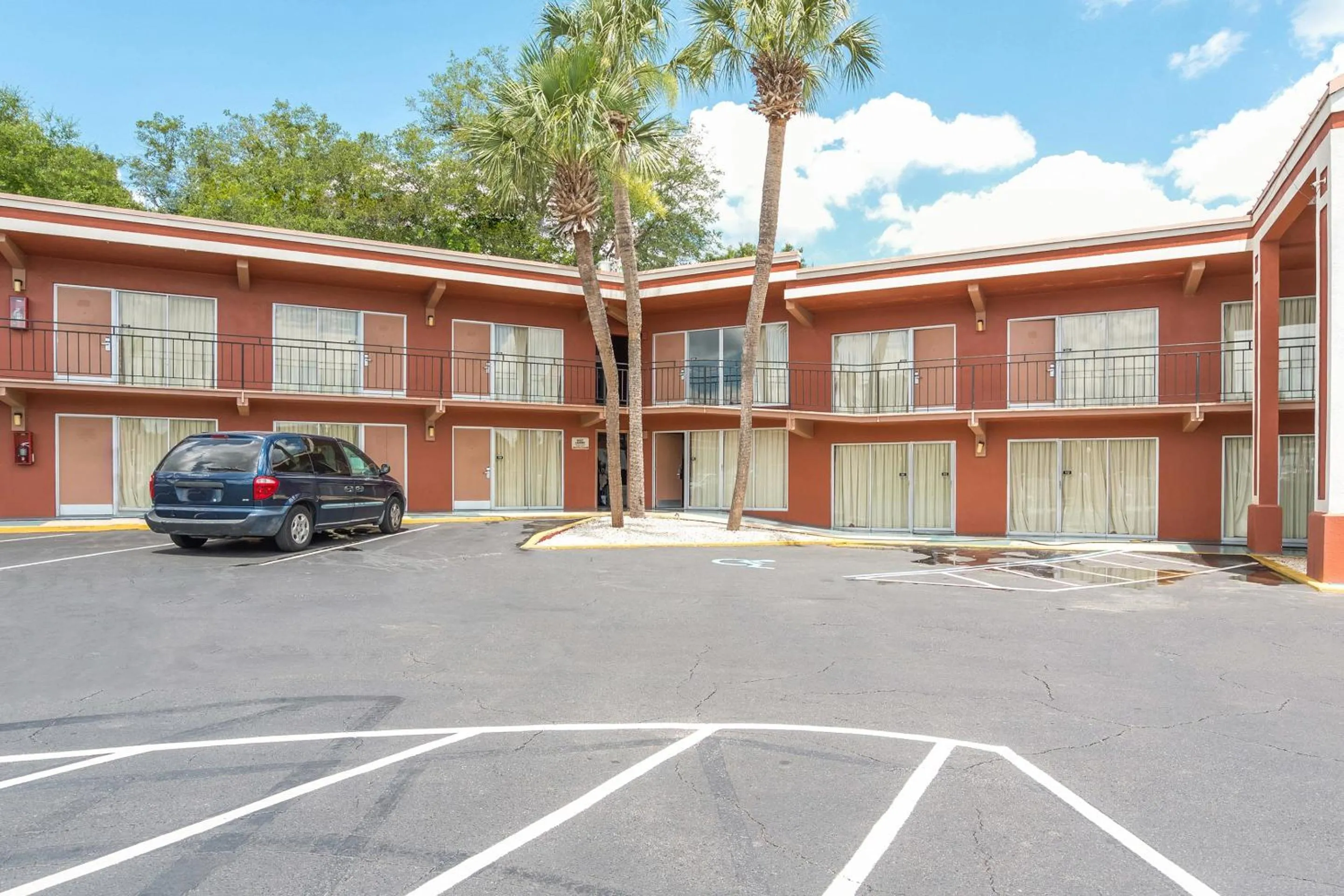 On site in OYO Hotel Mustang Silver Spring FL