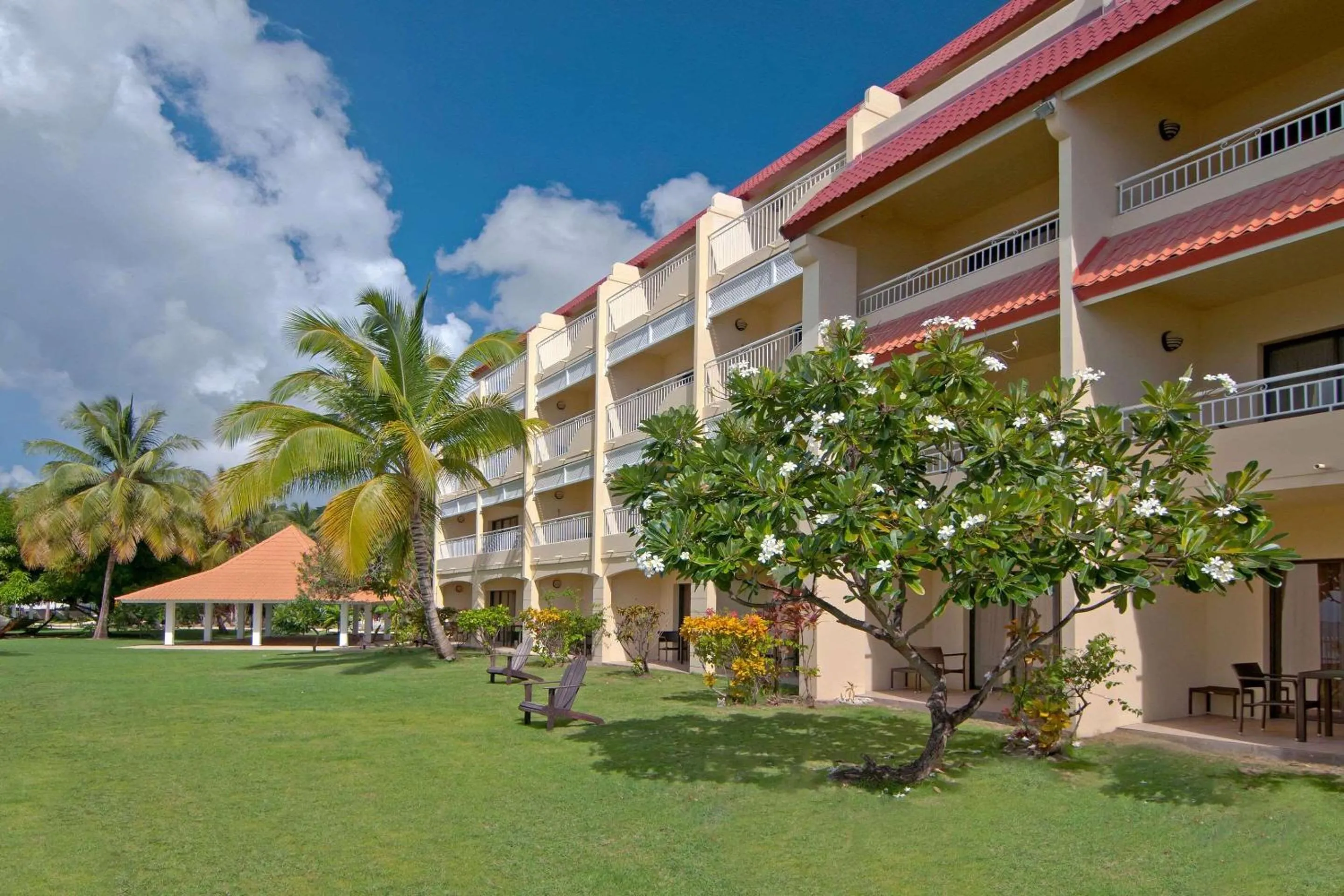Property building in Radisson Grenada Beach Resort