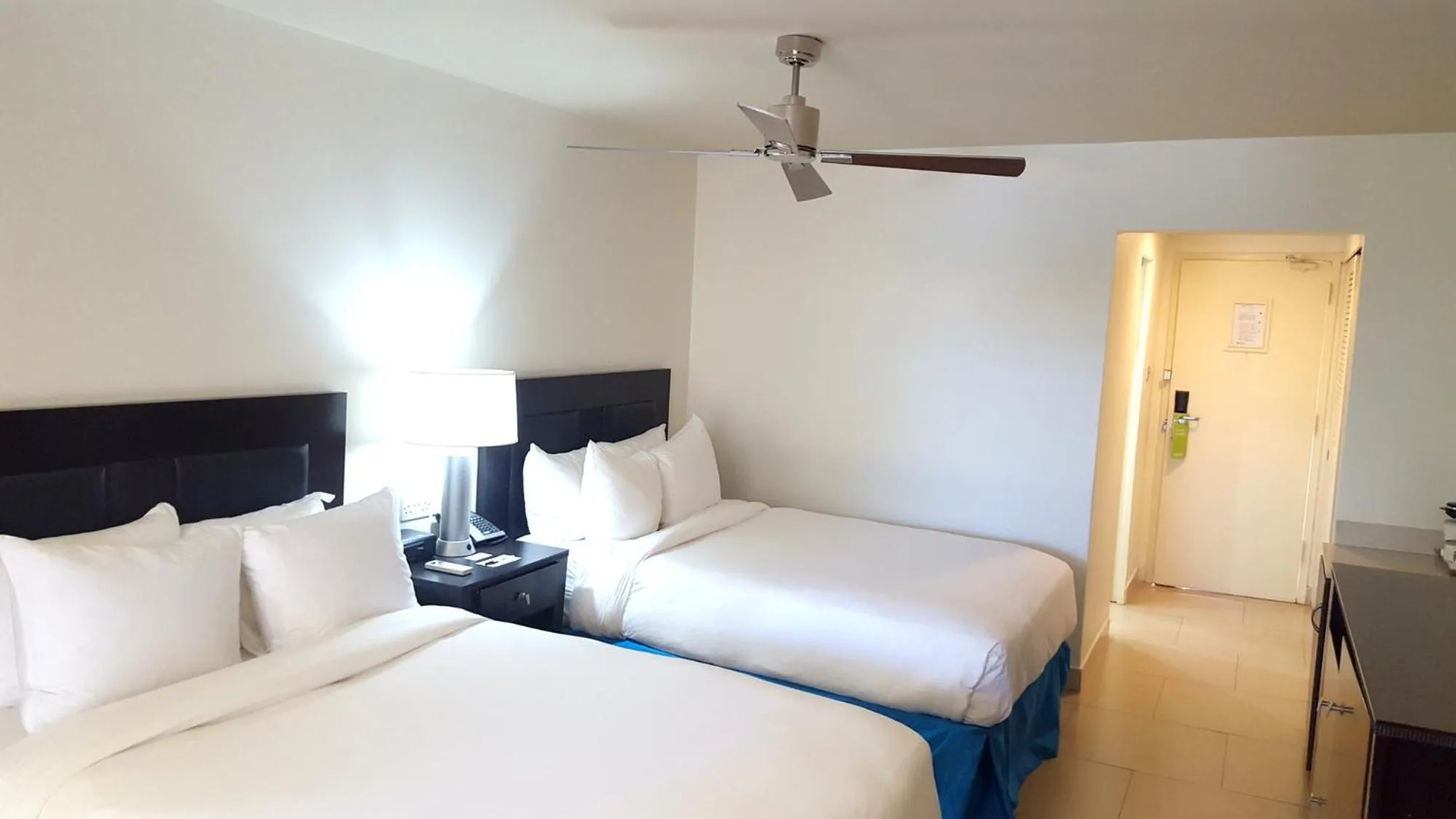 Bedroom, Bed in Radisson Grenada Beach Resort