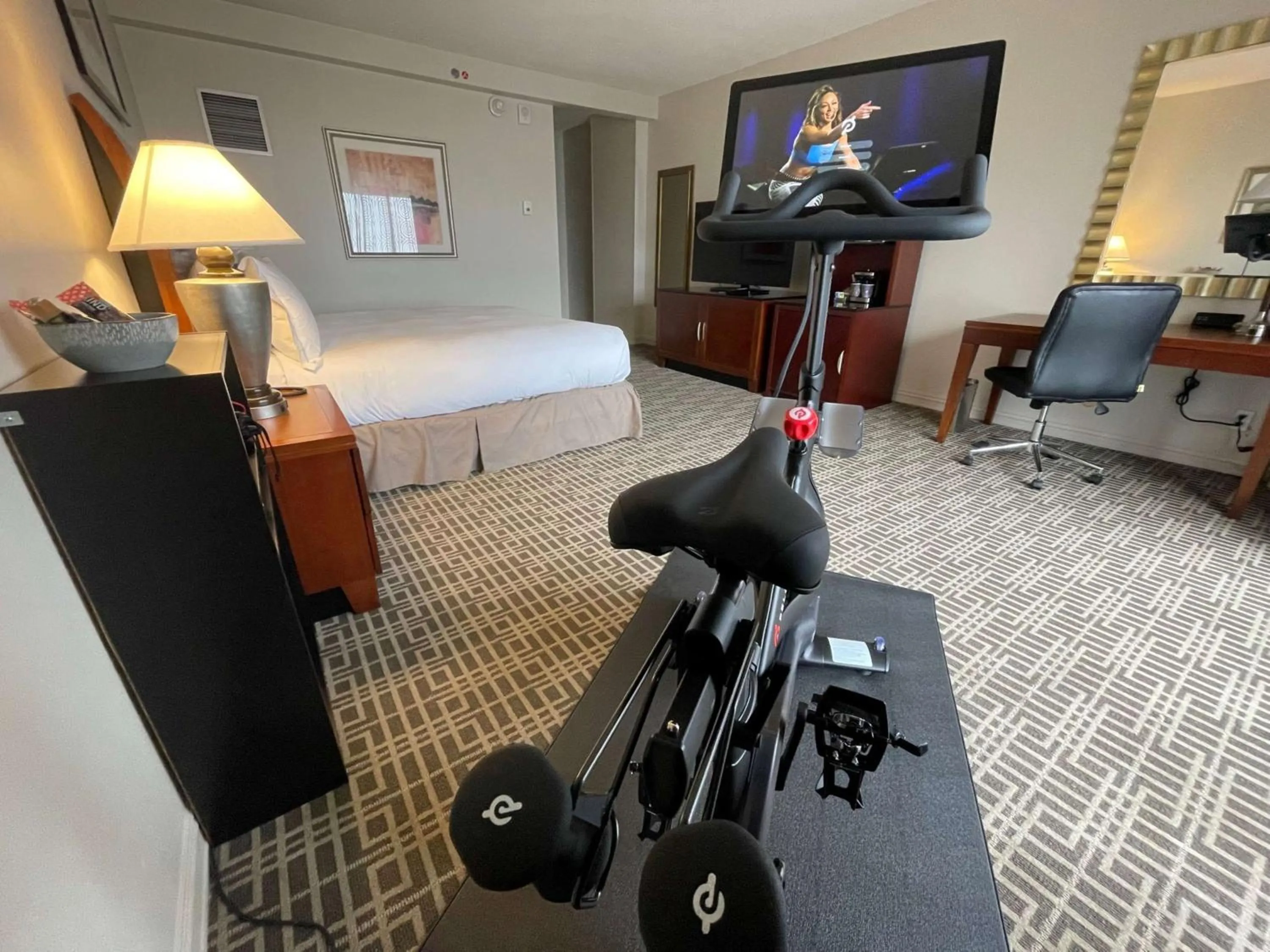 Photo of the whole room in Hilton Houston Post Oak by the Galleria