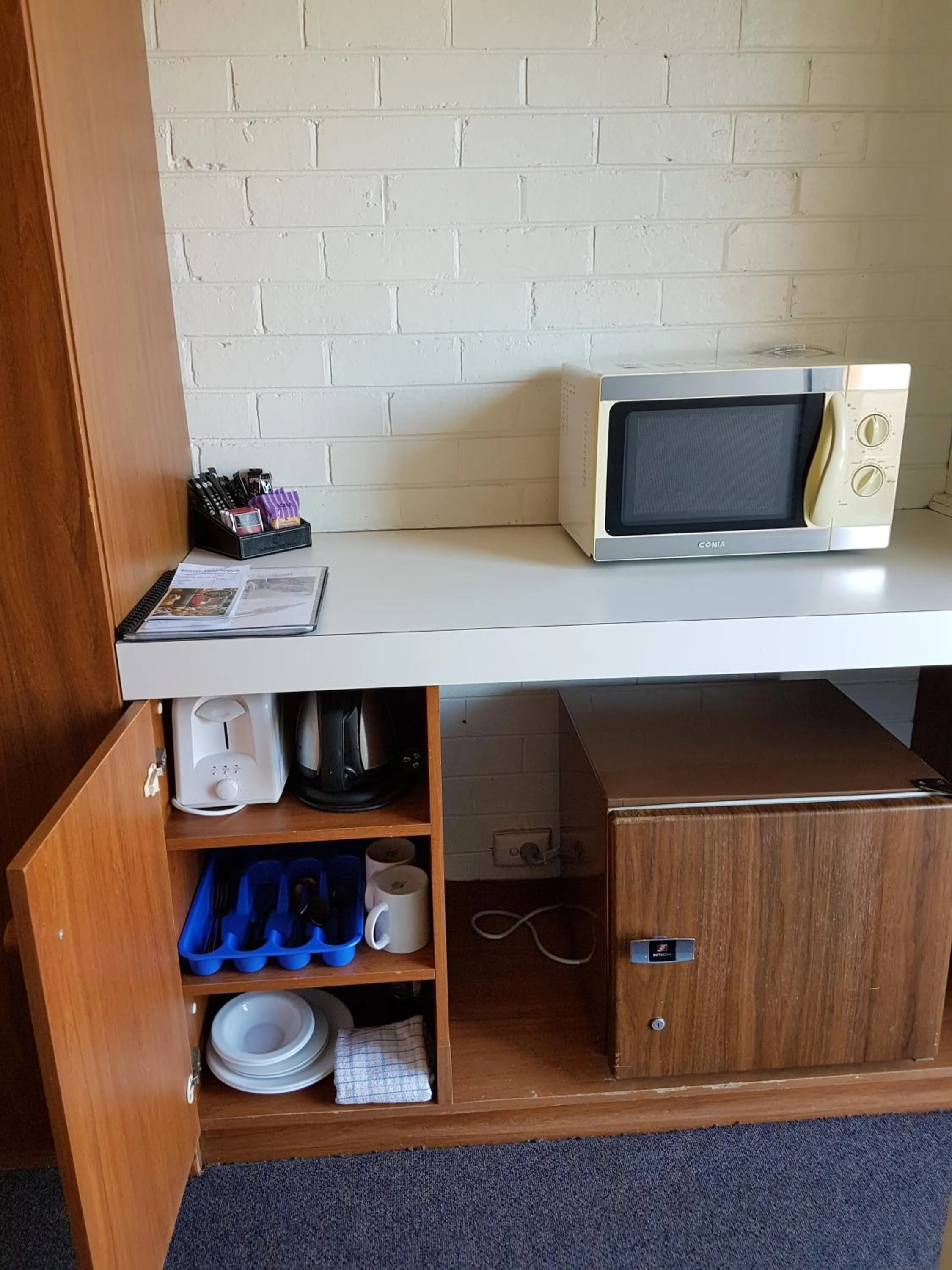 Coffee/tea facilities in Motel Traralgon