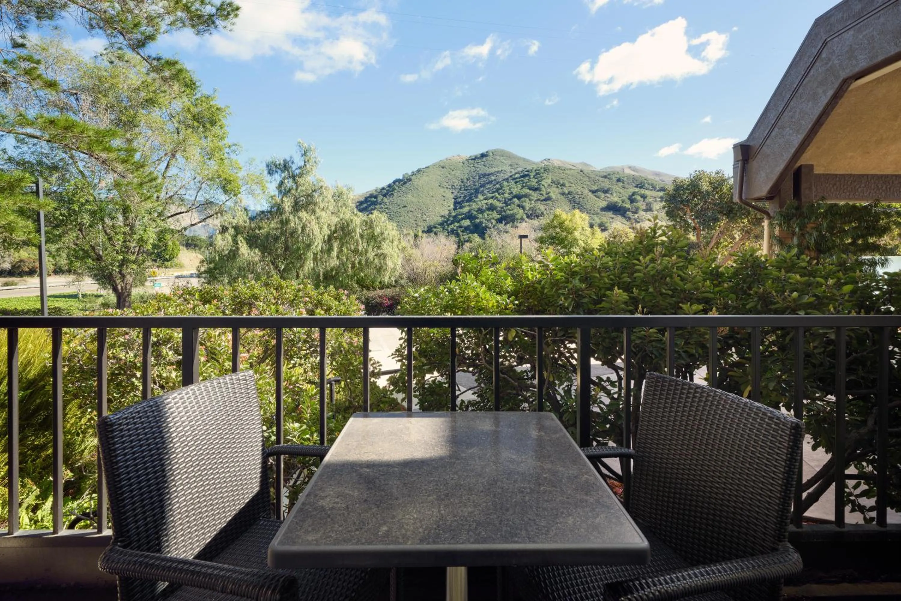 Bedroom in La Cuesta Inn, BW Signature Collection