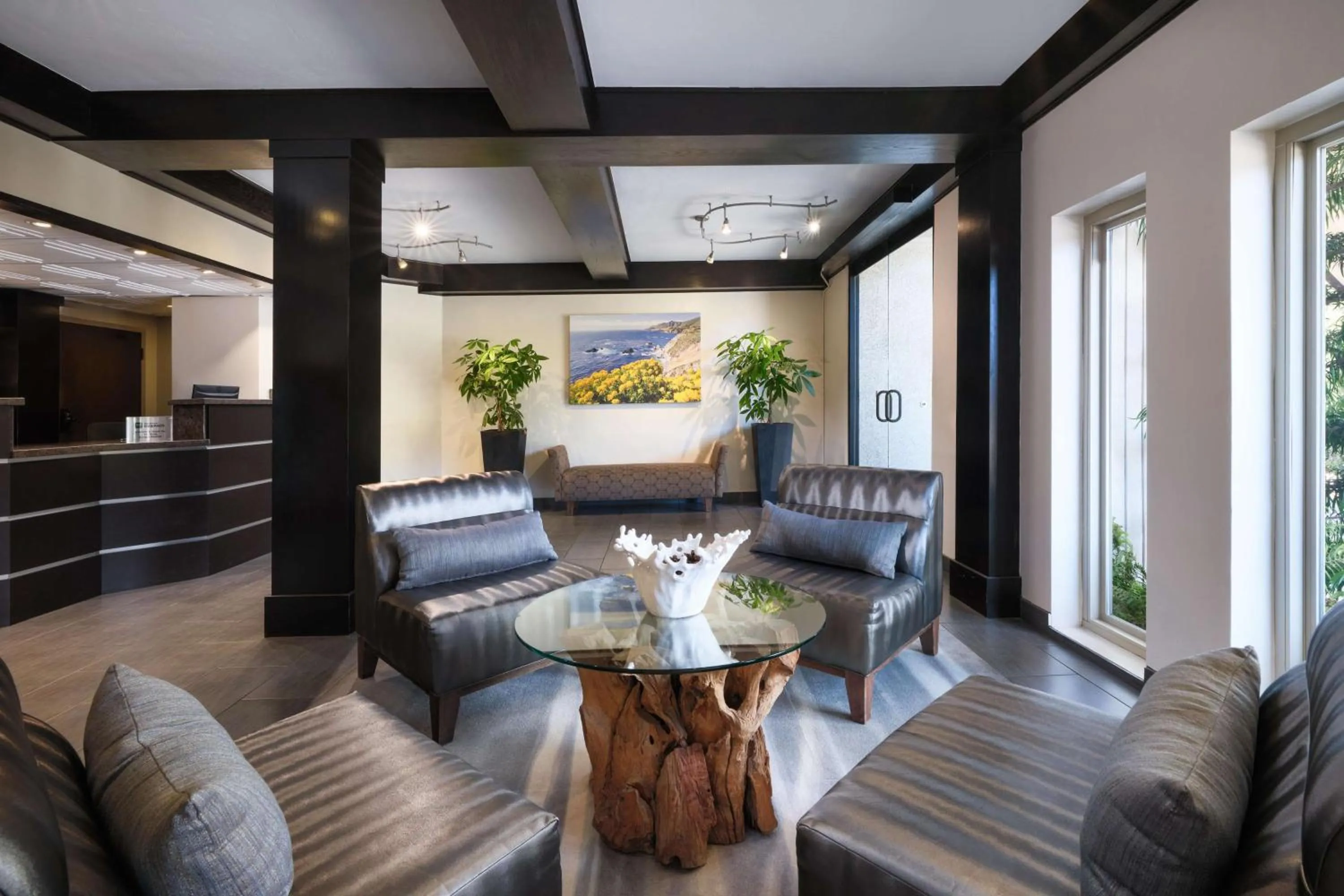Lobby or reception in La Cuesta Inn, BW Signature Collection
