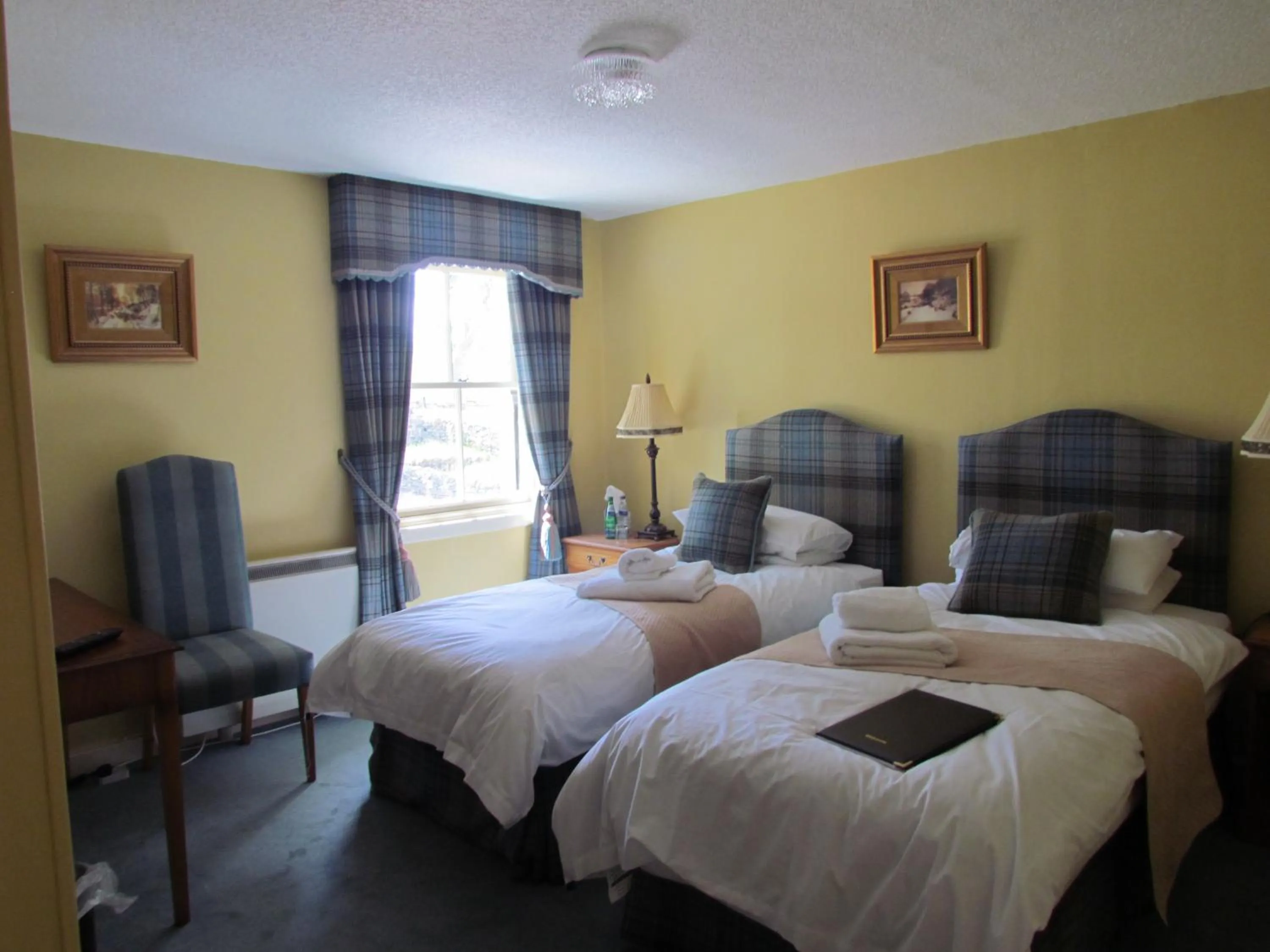 Bed in Altnaharra Hotel