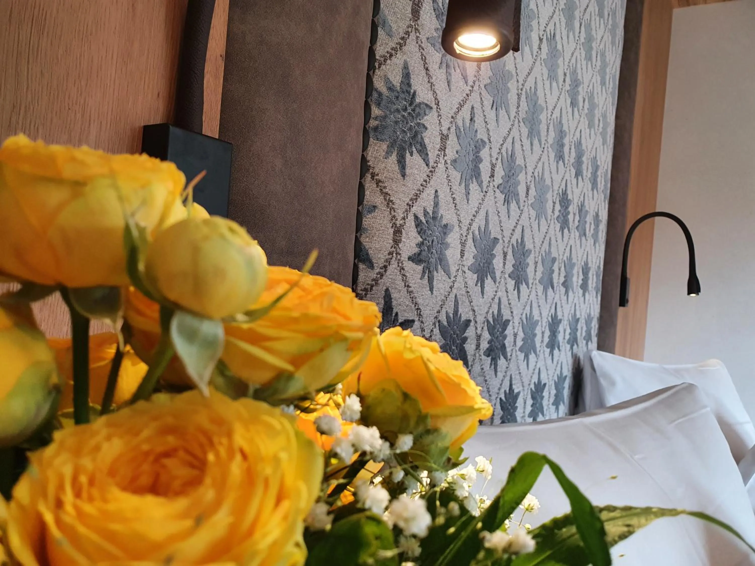 Bed in Alpbacherhof Mountain & Spa Resort