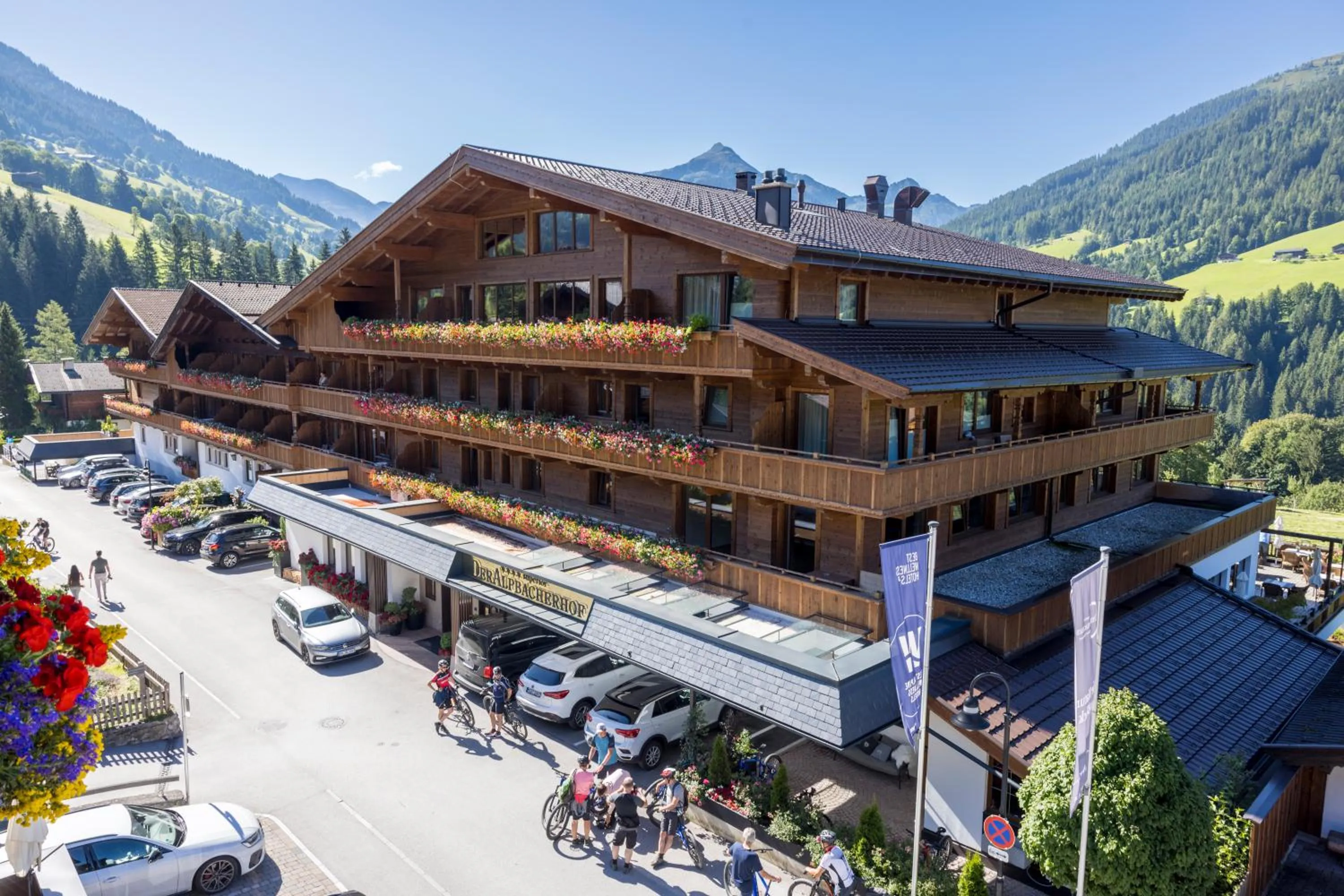 Property building in Alpbacherhof Mountain & Spa Resort
