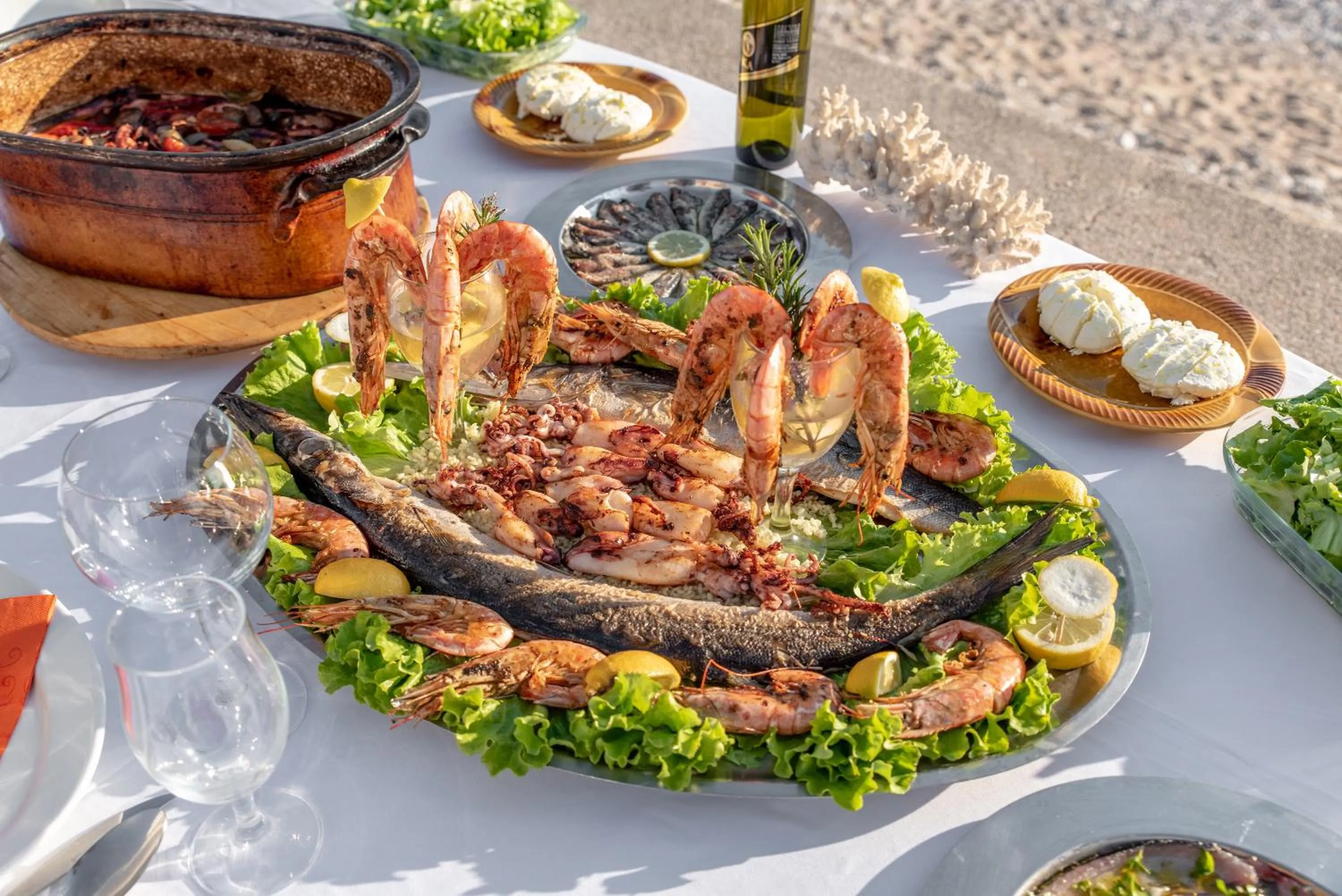 Food and drinks in Apart Hotel XXL Lux