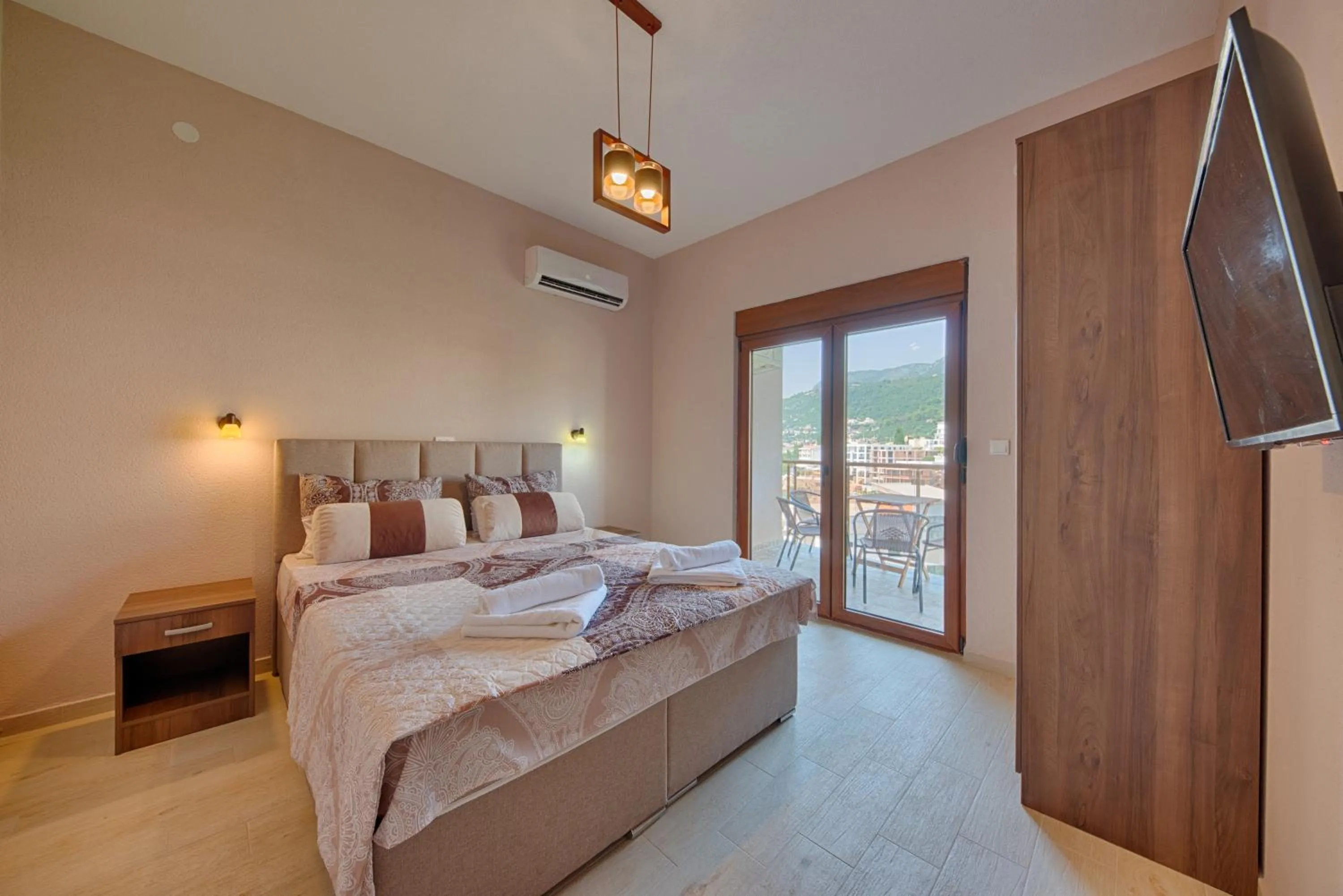 Bed in Apart Hotel XXL Lux