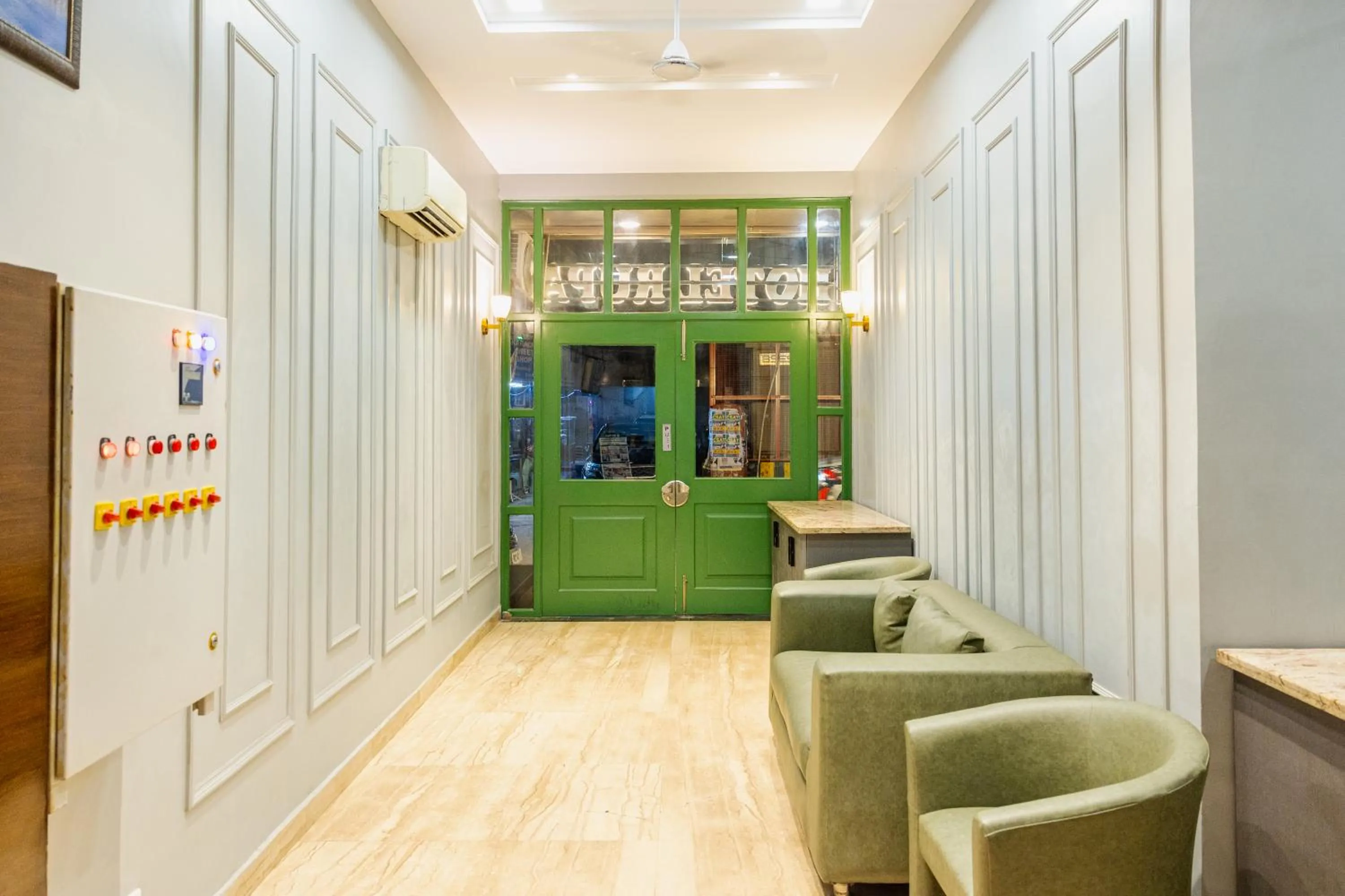 Lobby or reception in Rupam Hotel