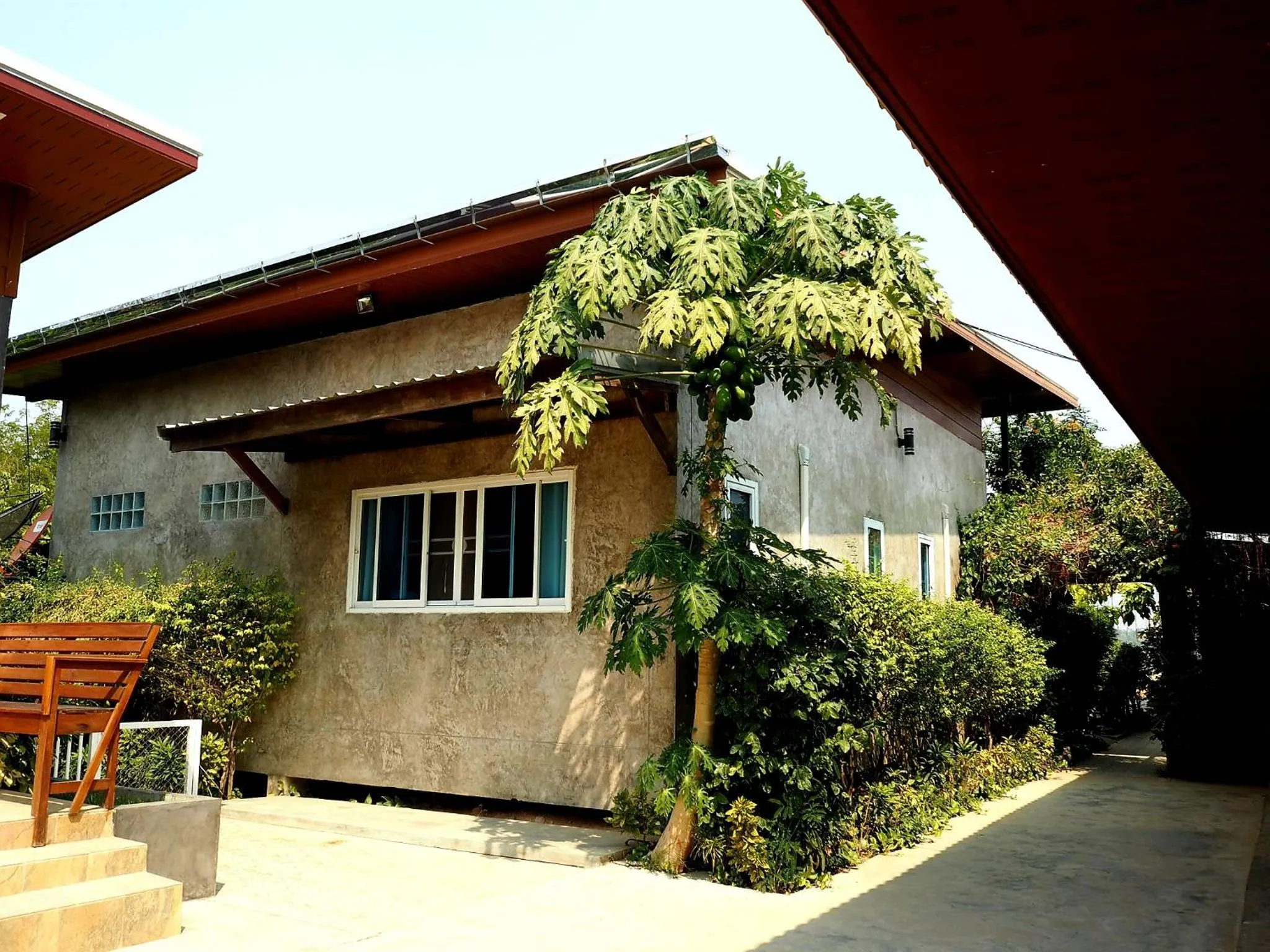 NawiengkaeRiverview Resort