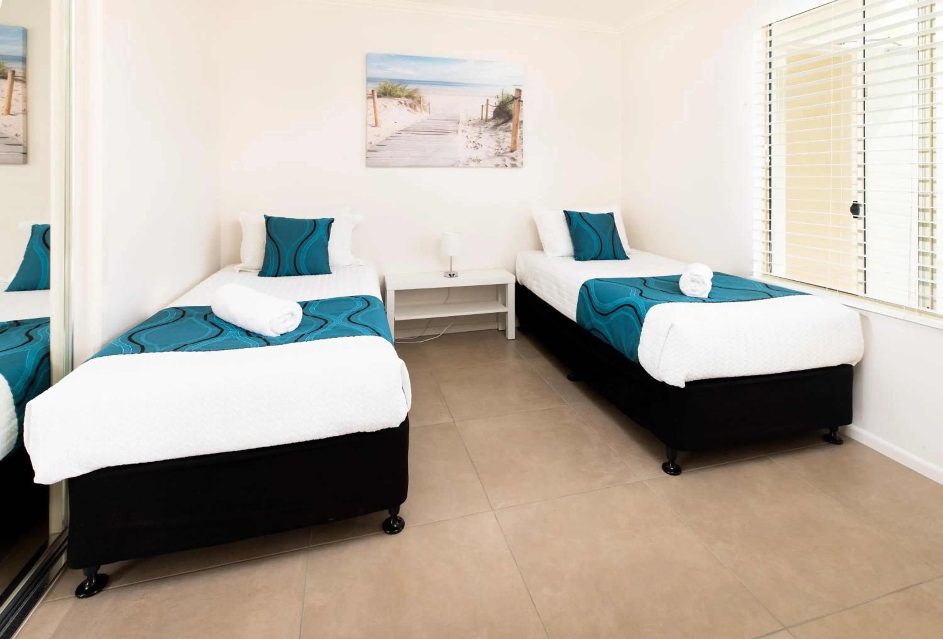 Bedroom, Bed in Noosa River Palms