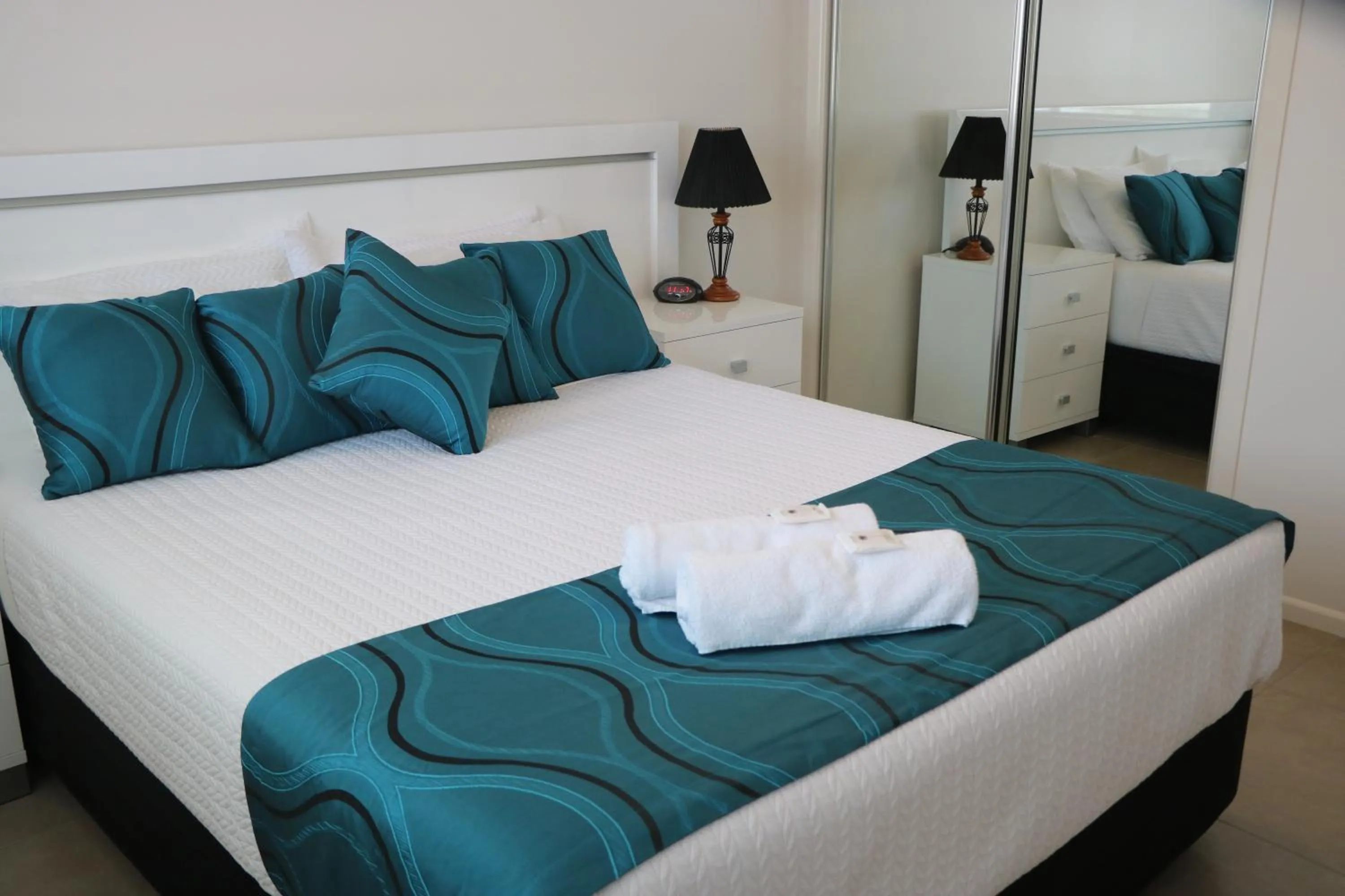 Bed in Noosa River Palms