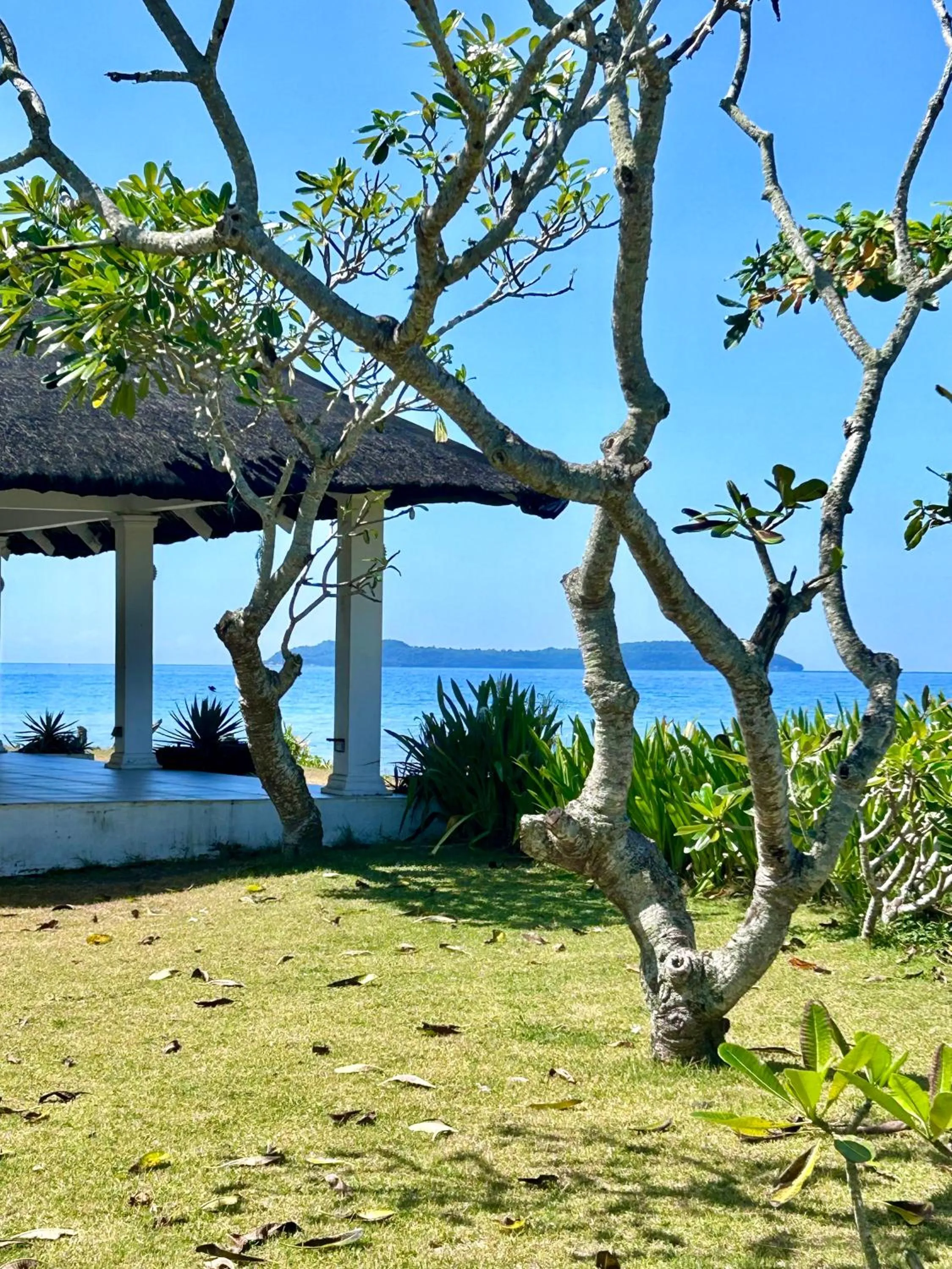Beach in Luxor Resort