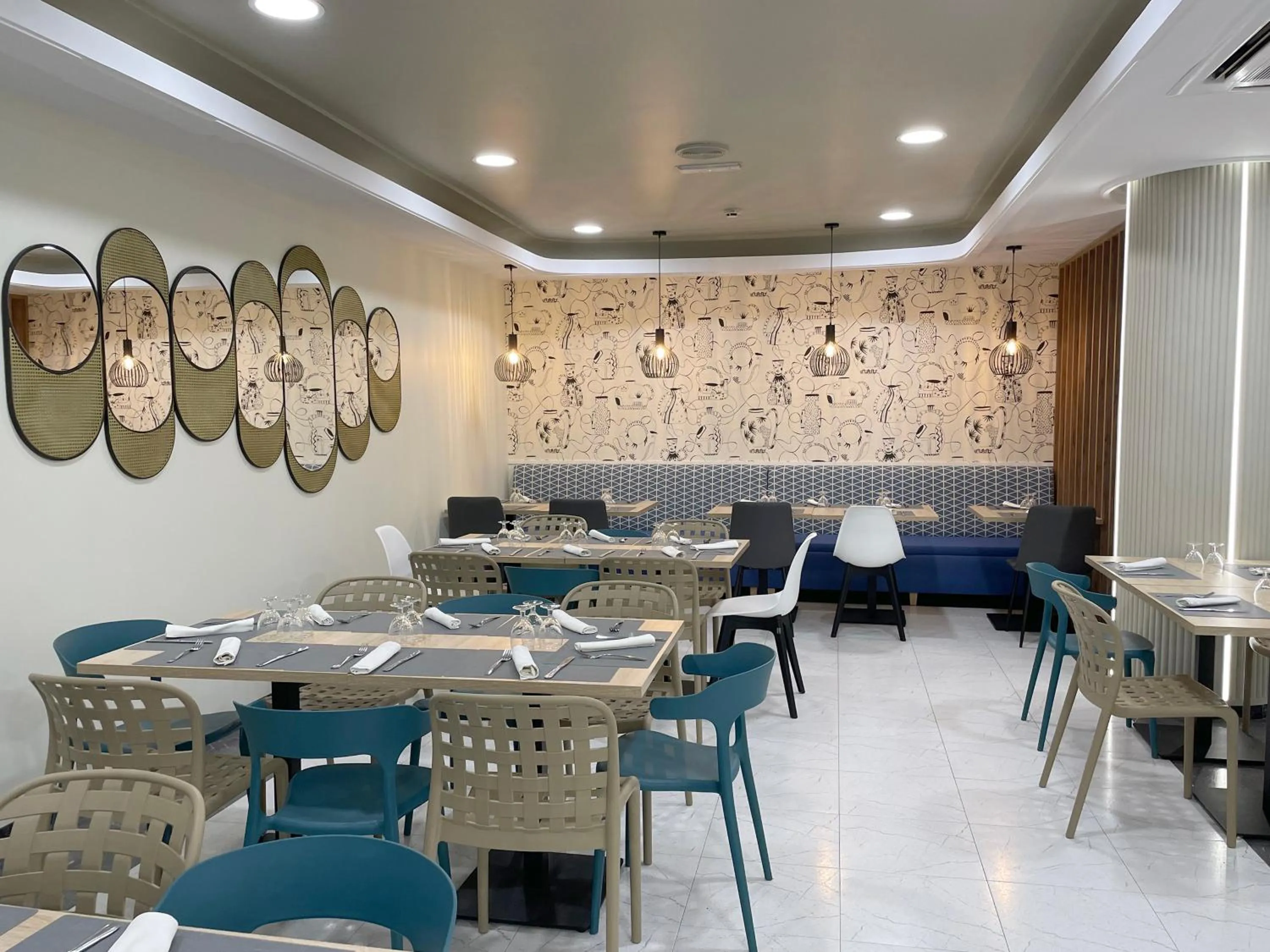 Restaurant/places to eat in Olimar II