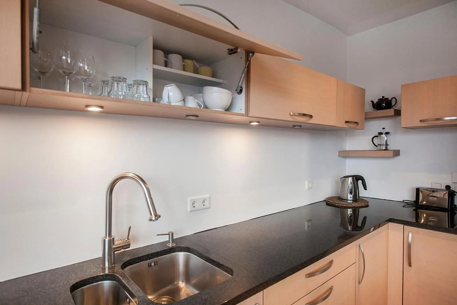 Coffee/tea facilities in Planet Apartments