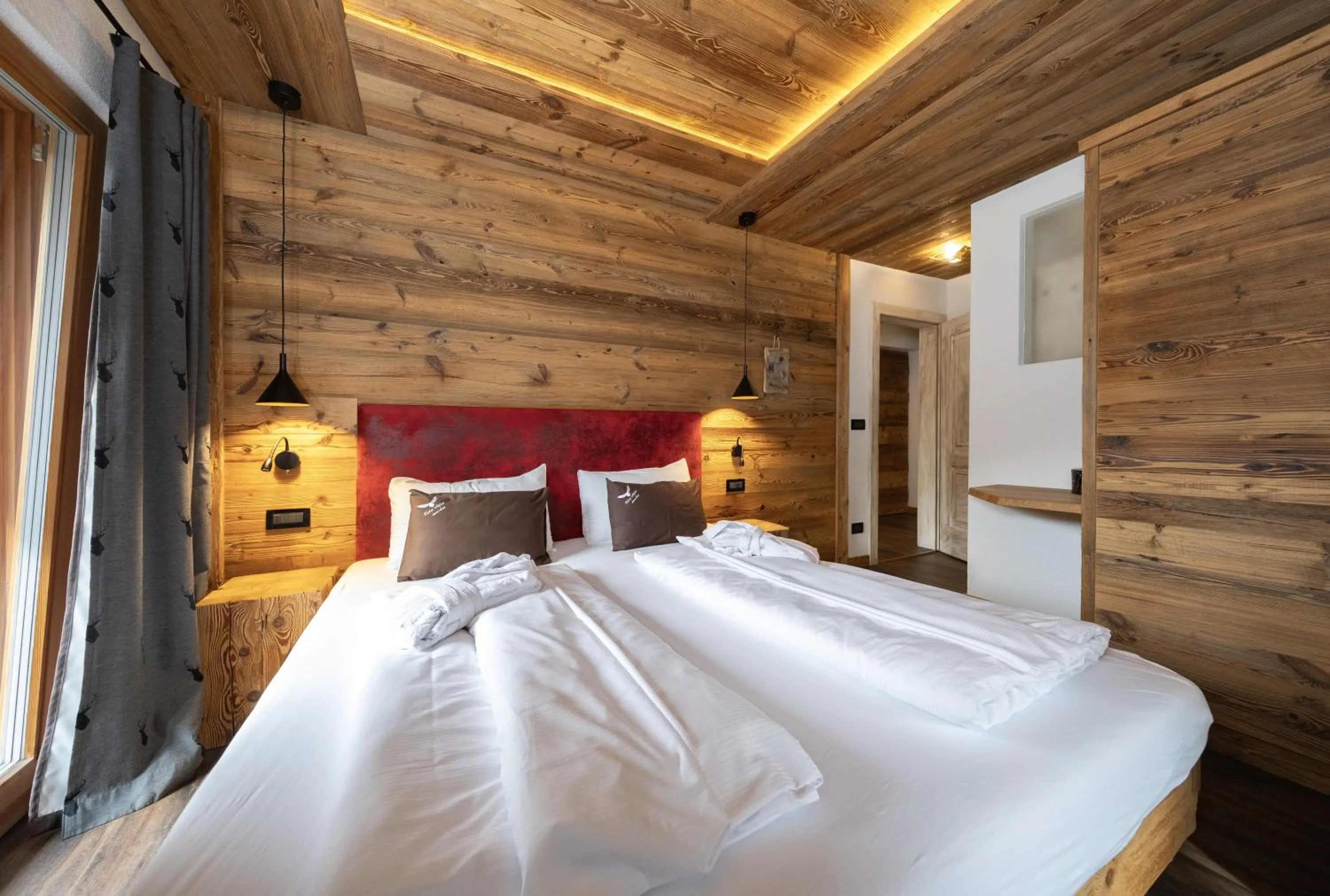 Bed in Alpine Refuge Villa Adler