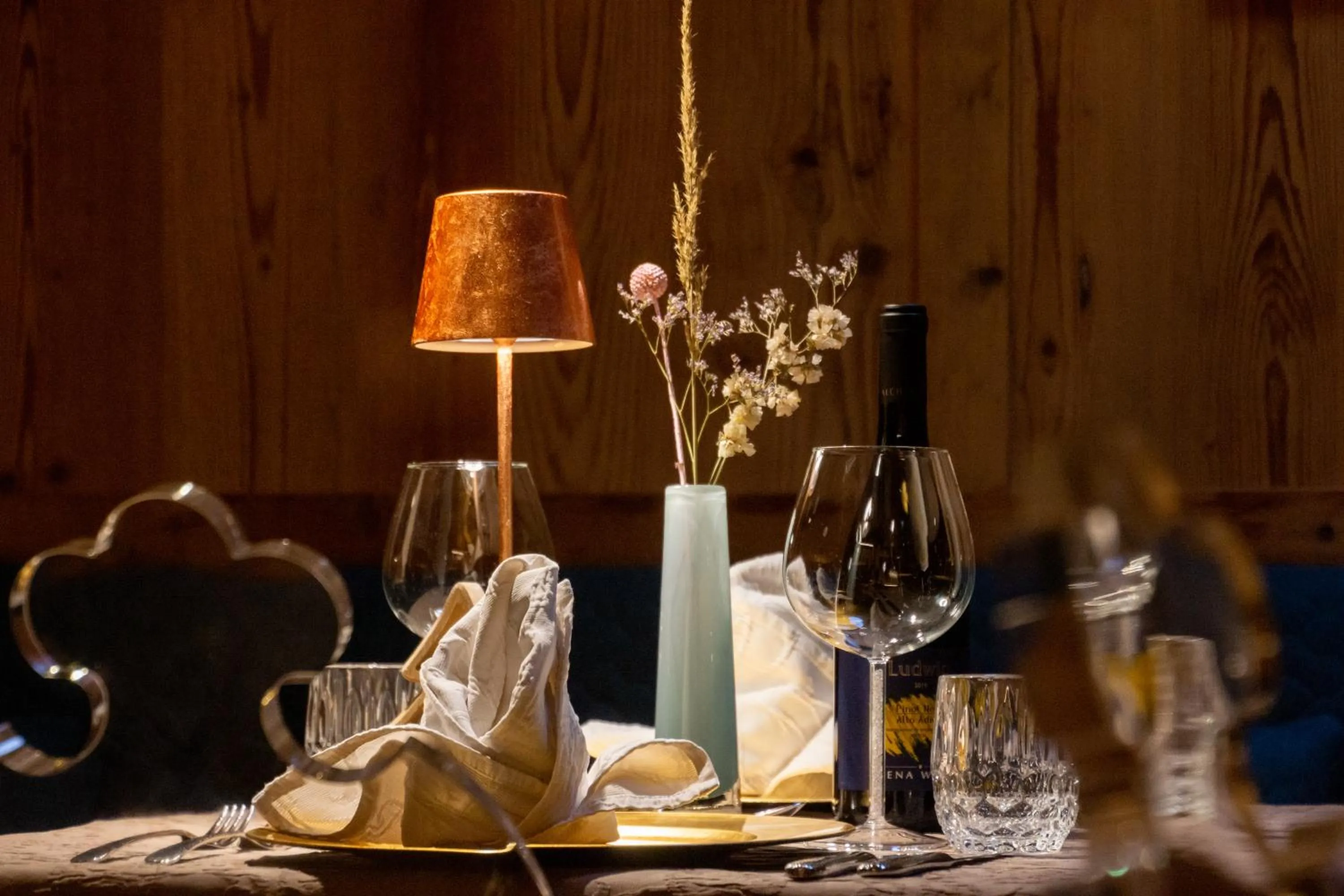 Restaurant/places to eat in Alpine Refuge Villa Adler