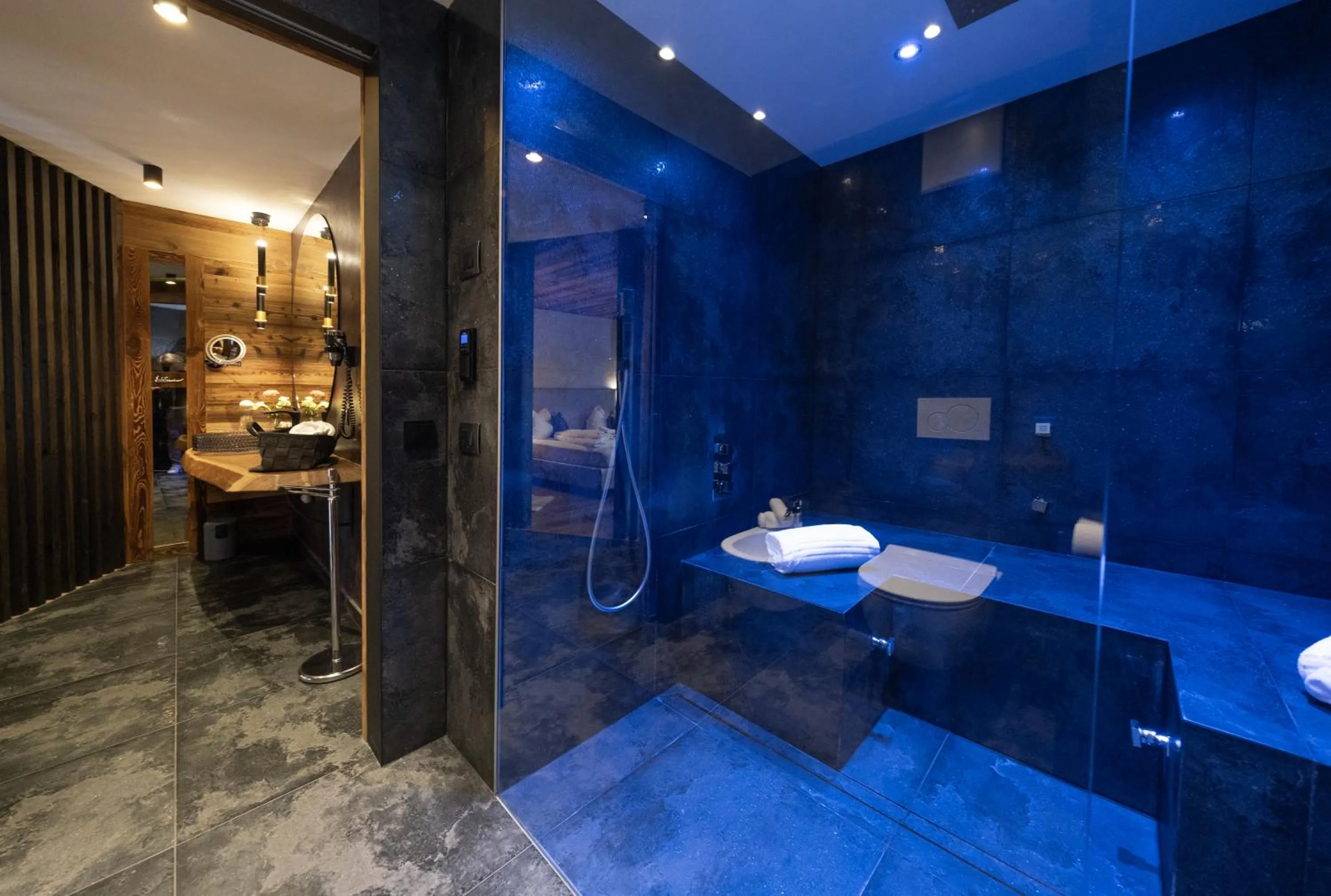 Bathroom in Alpine Refuge Villa Adler