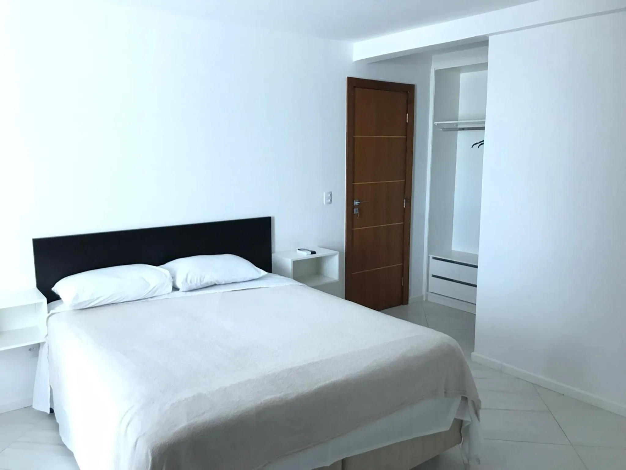 Bed in Sophia 2 Residence Inn