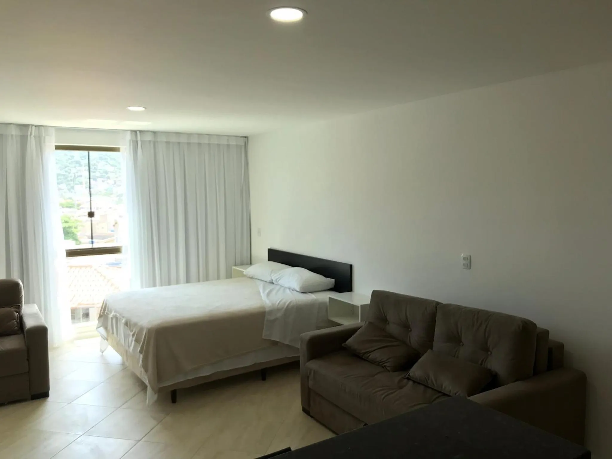 Bed in Sophia 2 Residence Inn