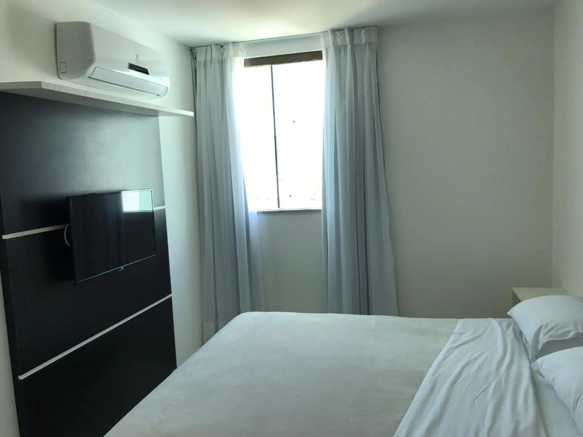 Bed in Sophia 2 Residence Inn