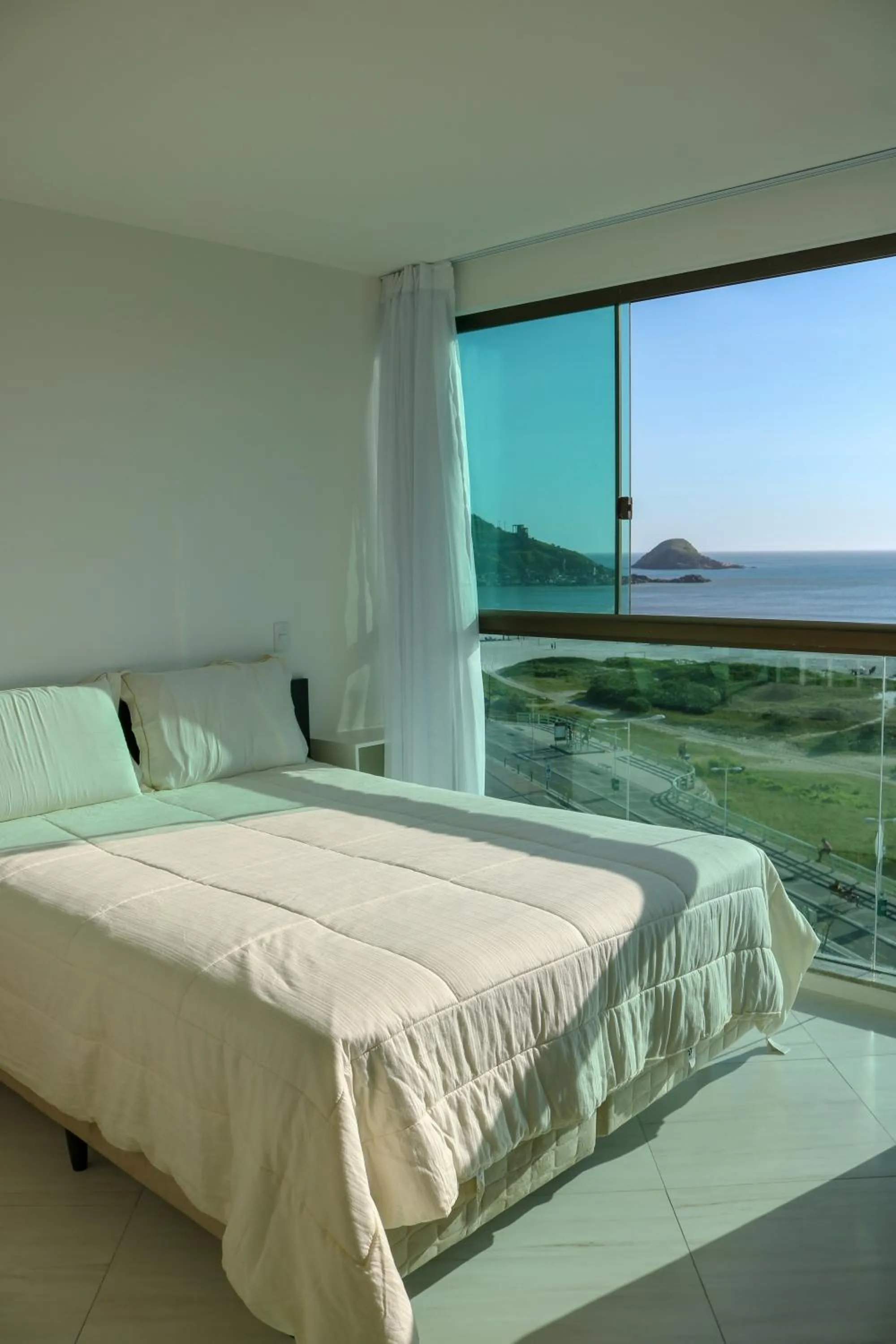 Bed in Sophia 2 Residence Inn