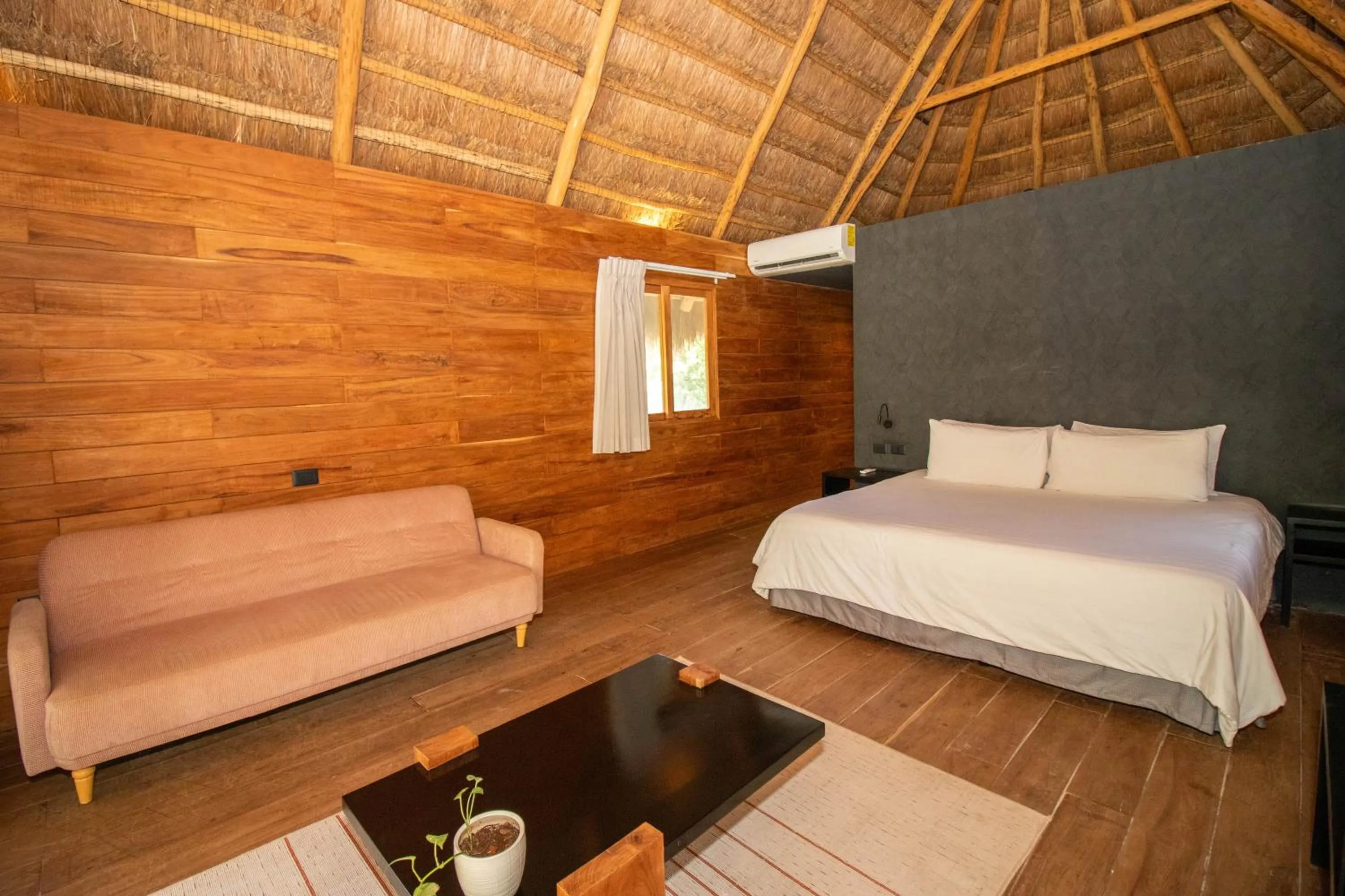 Bed in Blue Holbox